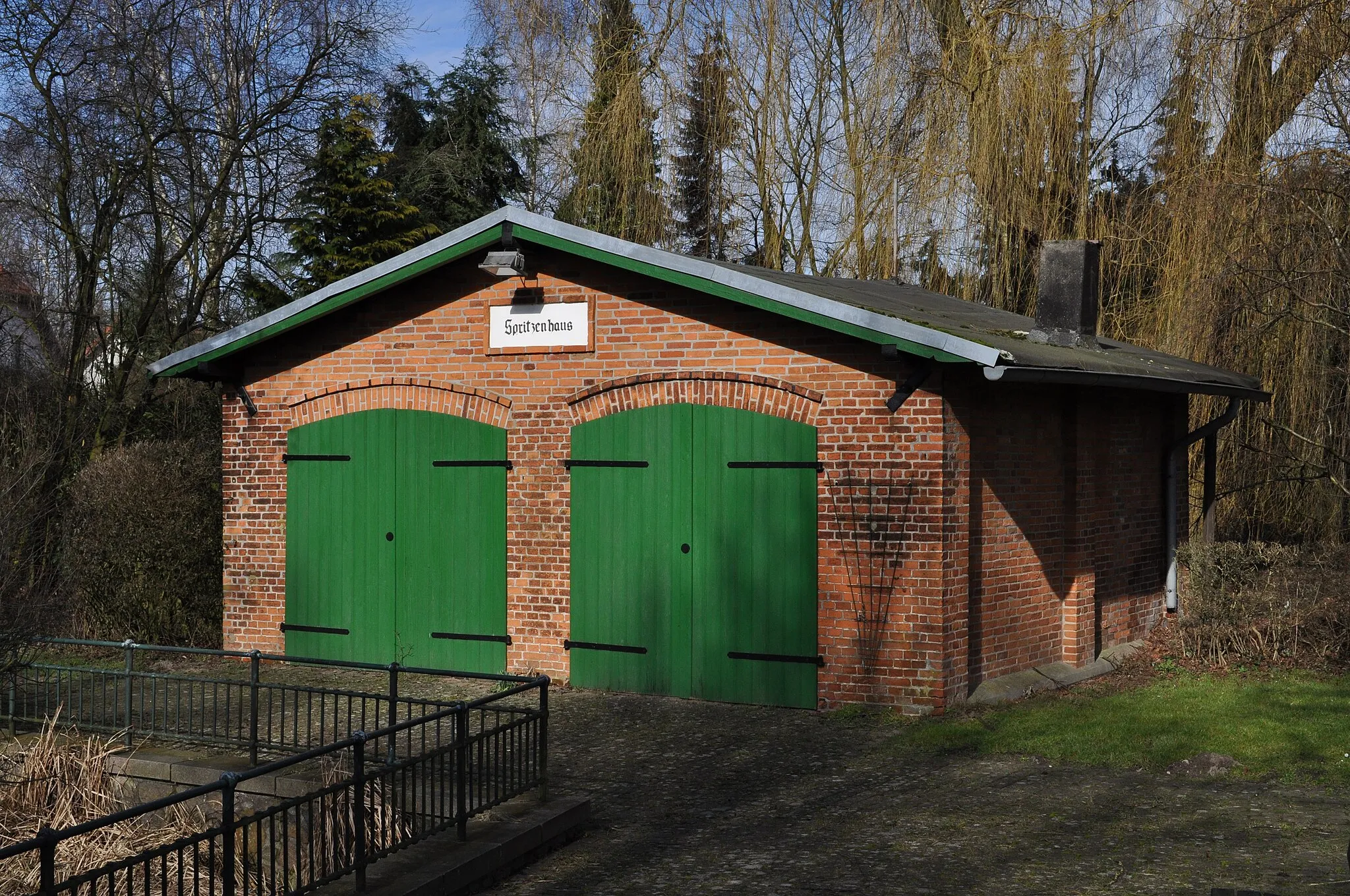 Photo showing: Spritzenhaus in Bünningstedt (Ammersbek).