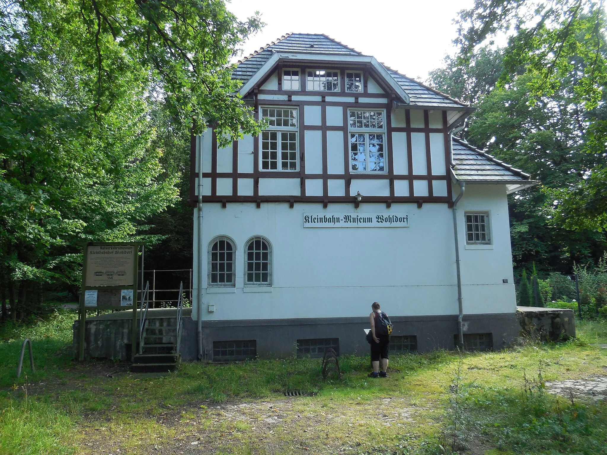 Photo showing: Kleinbahn Altrahlstedt - Wohldorf, Güterannahme- und Ausgabestelle Endbahnhof Wohldorf 2016