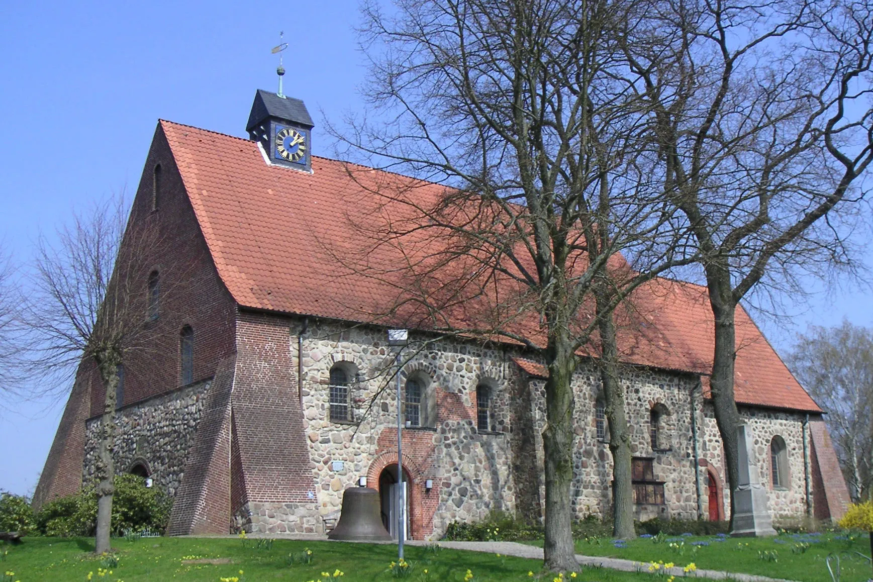 Photo showing: Hittfelder Kirche, Gemeinde Seevetal