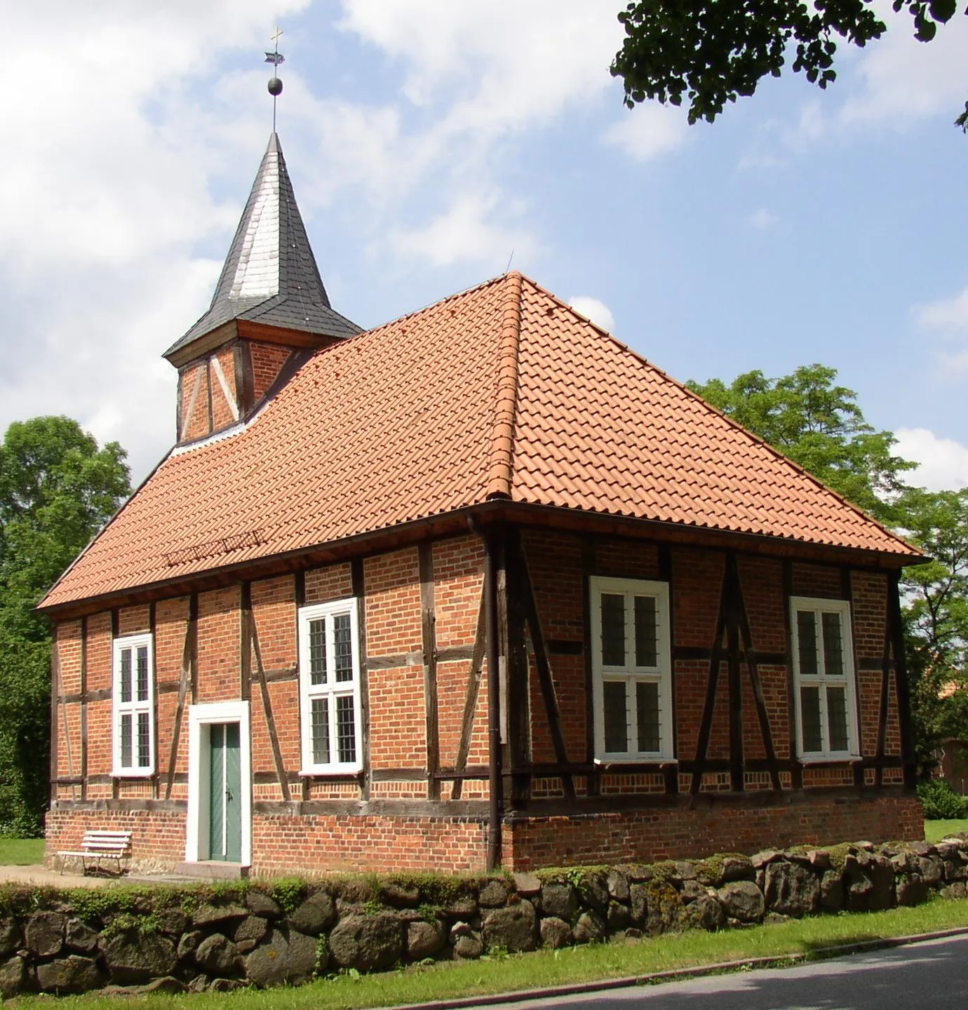 Photo showing: Church in Greven-Lüttenmark in Mecklenburg-Western Pomerania, Germany