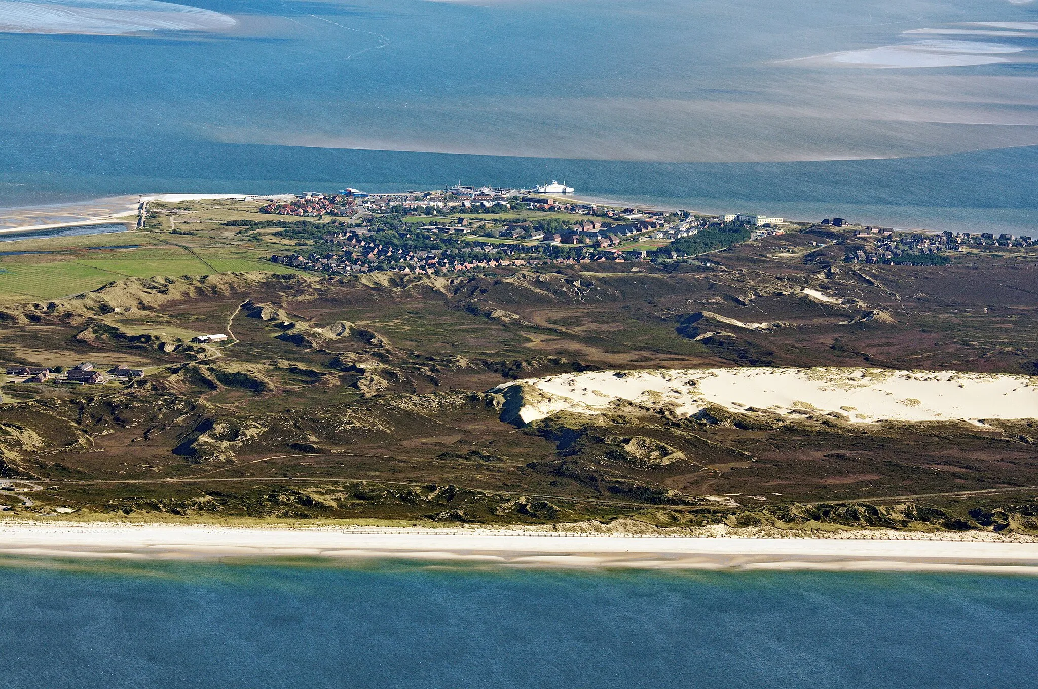 Photo showing: Fotoflug über das nordfriesische Wattenmeer