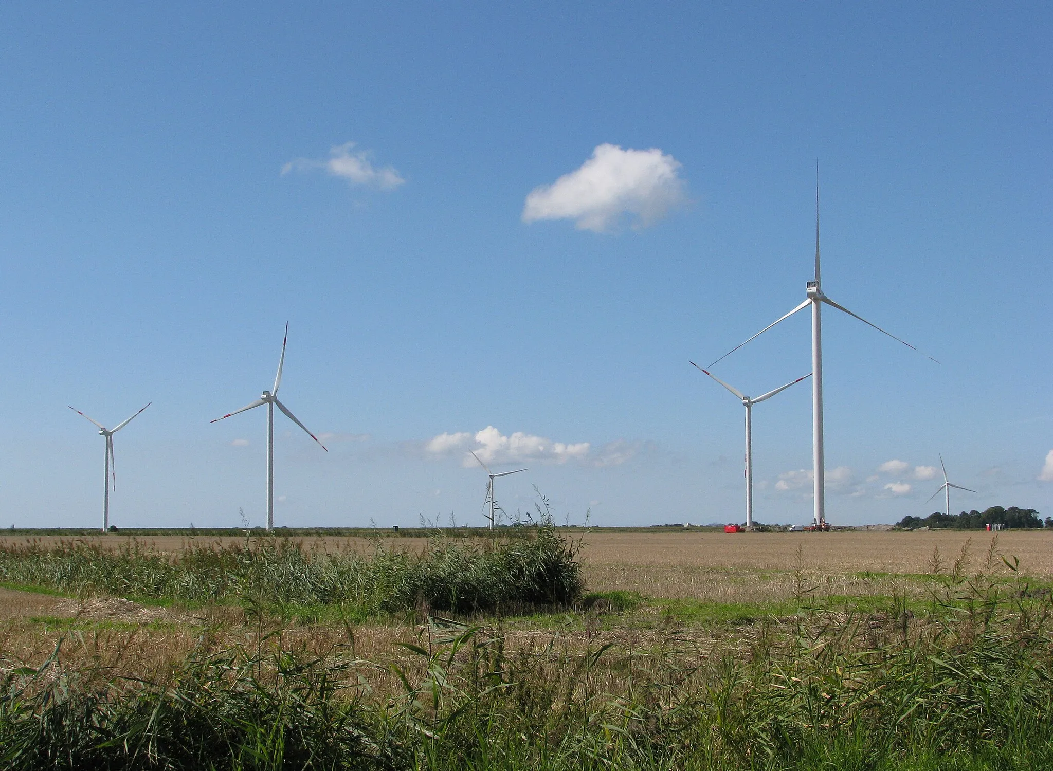 Photo showing: Windenergy Plants in Reußenköge, Schleswig-Holstein, Germany.