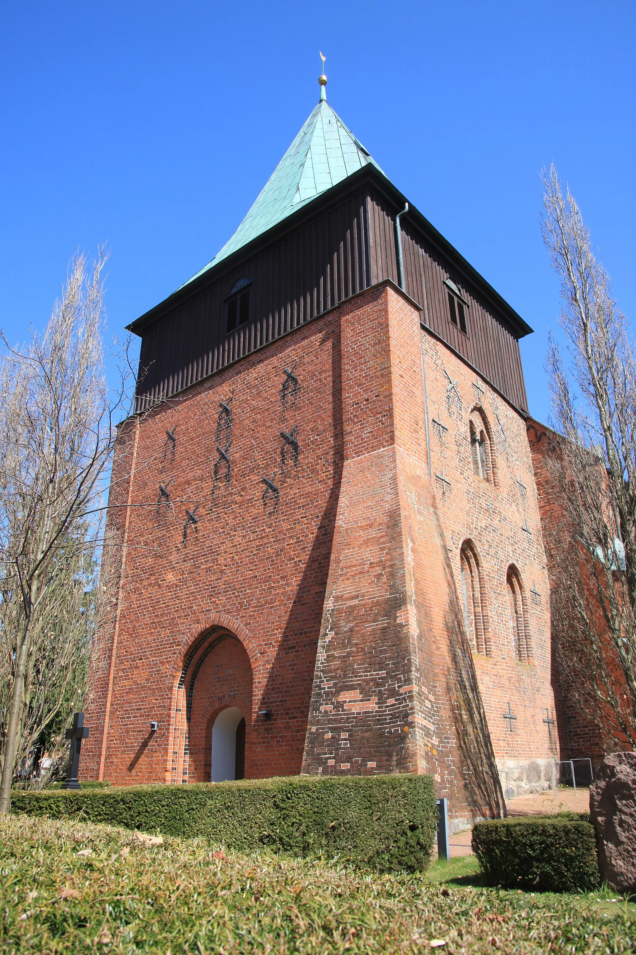 Photo showing: St.-Johanniskirche (Krummesse)