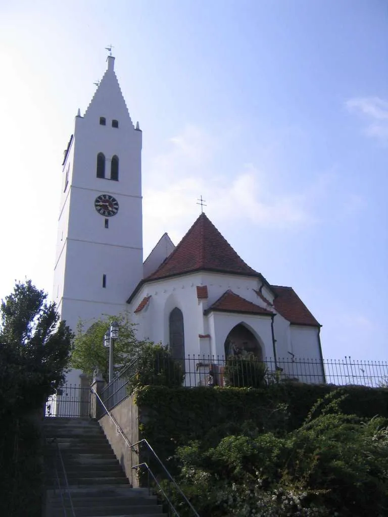 Photo showing: Bild der Pfarrkirche von Fleinhausen