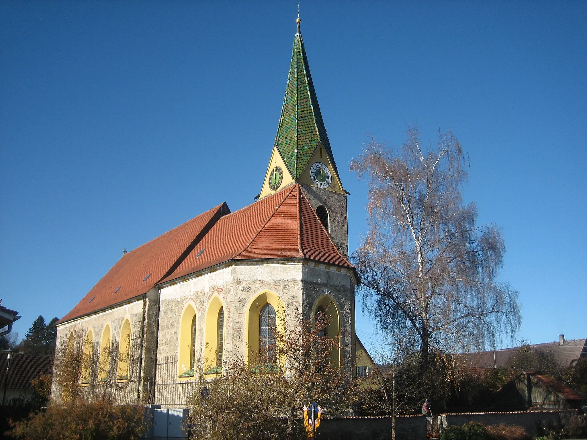Photo showing: Evang.-Luth. Kirche Unser Frauen in Woringen, Landkreis Unterallgäu, Bayern