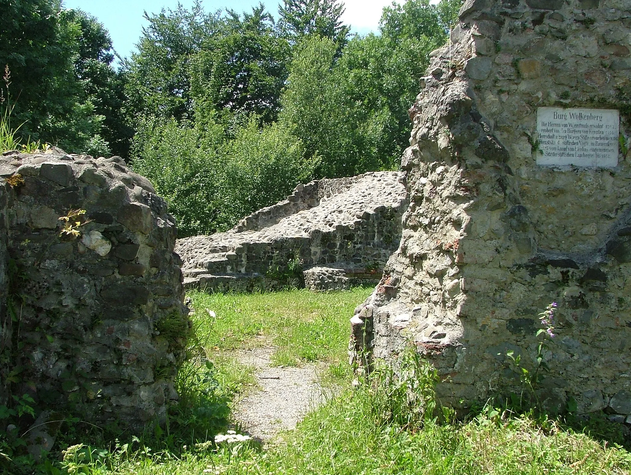 Photo showing: Wildpoldsried Ruine Wolkenberg 829 m über dem Meeresspiegel