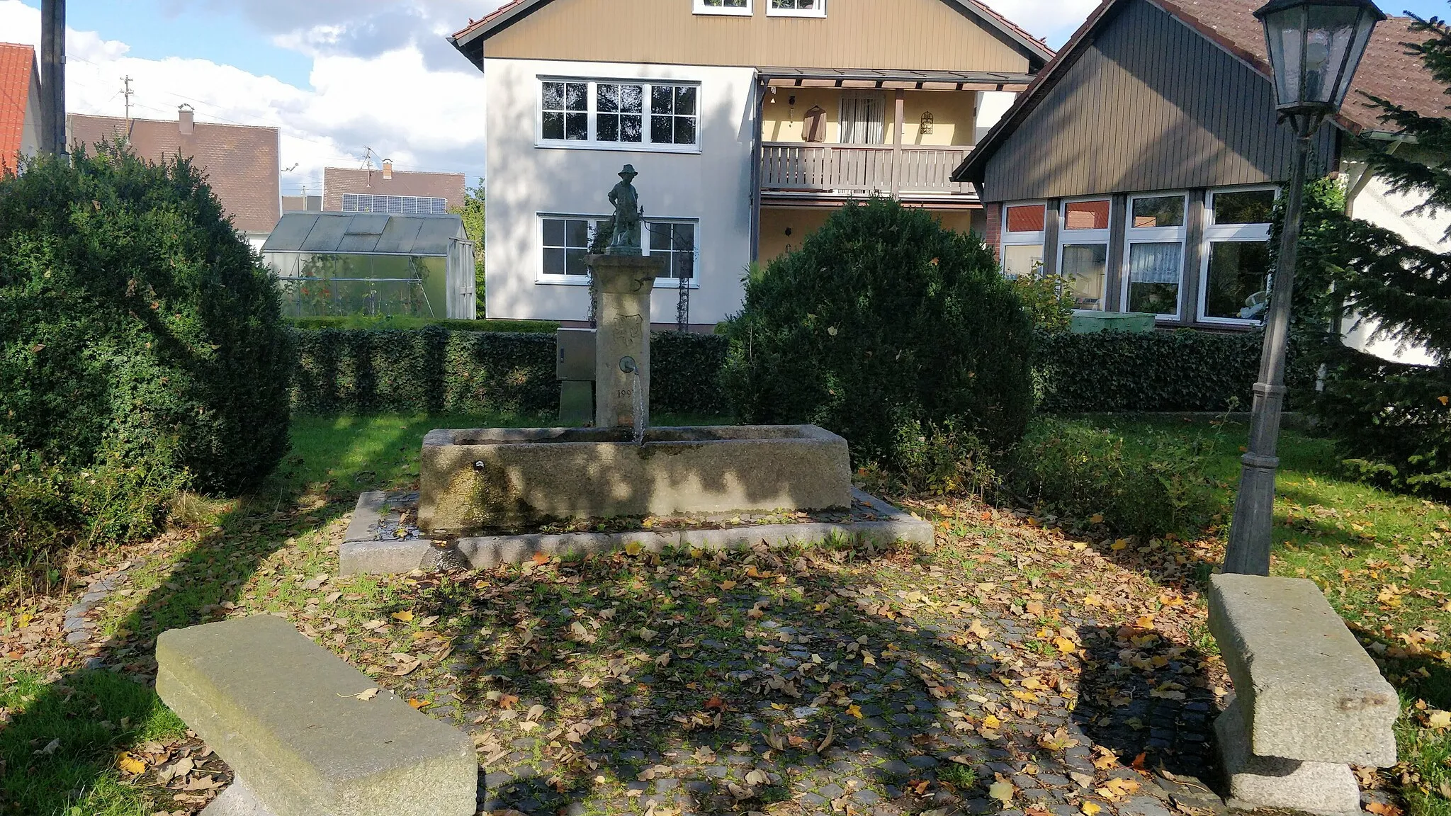 Photo showing: Fountain located in Unterbergen, near the fire department. Built 1997.