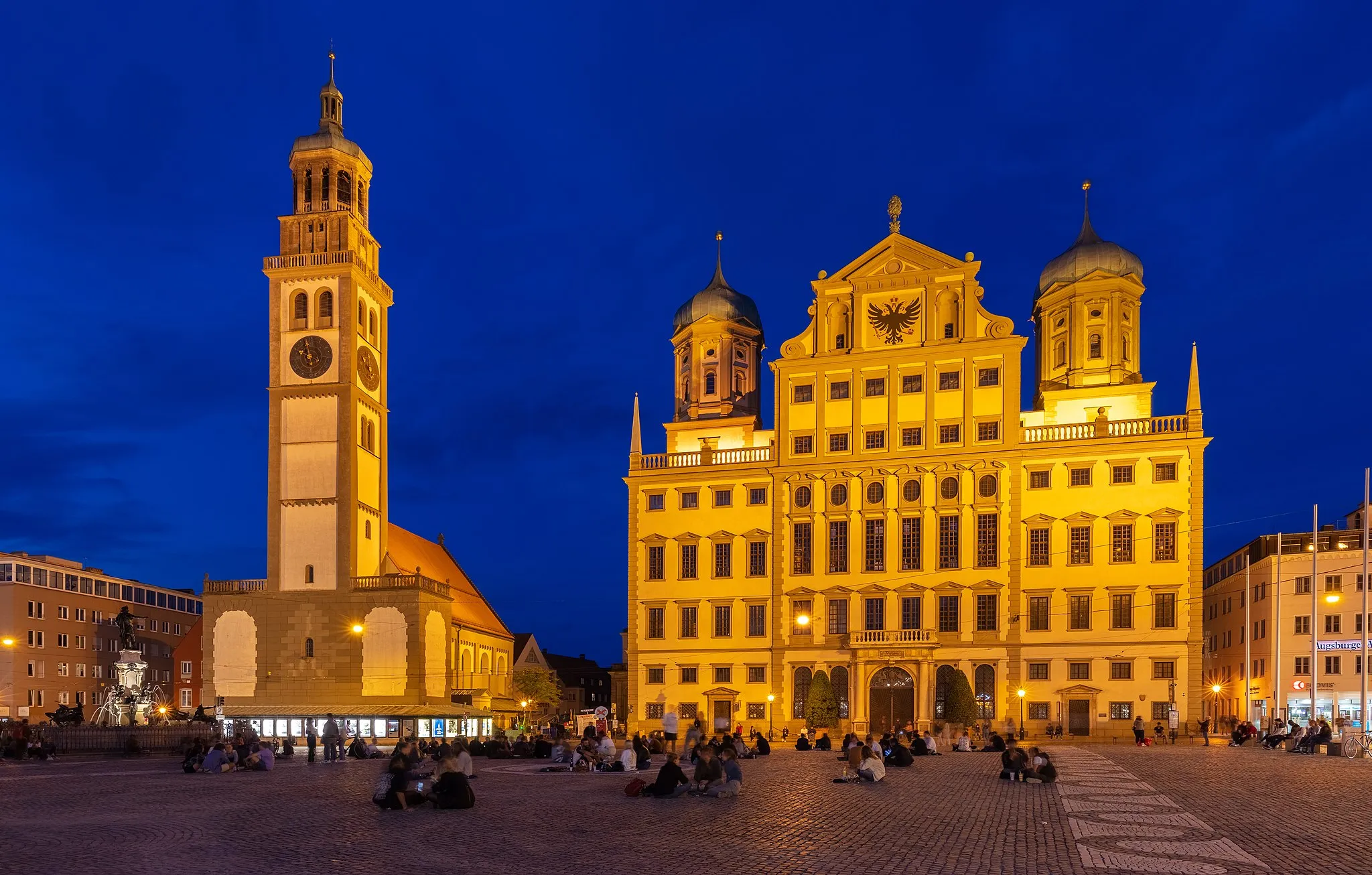 Photo showing: Town Hall Square, Augsburg, Germany