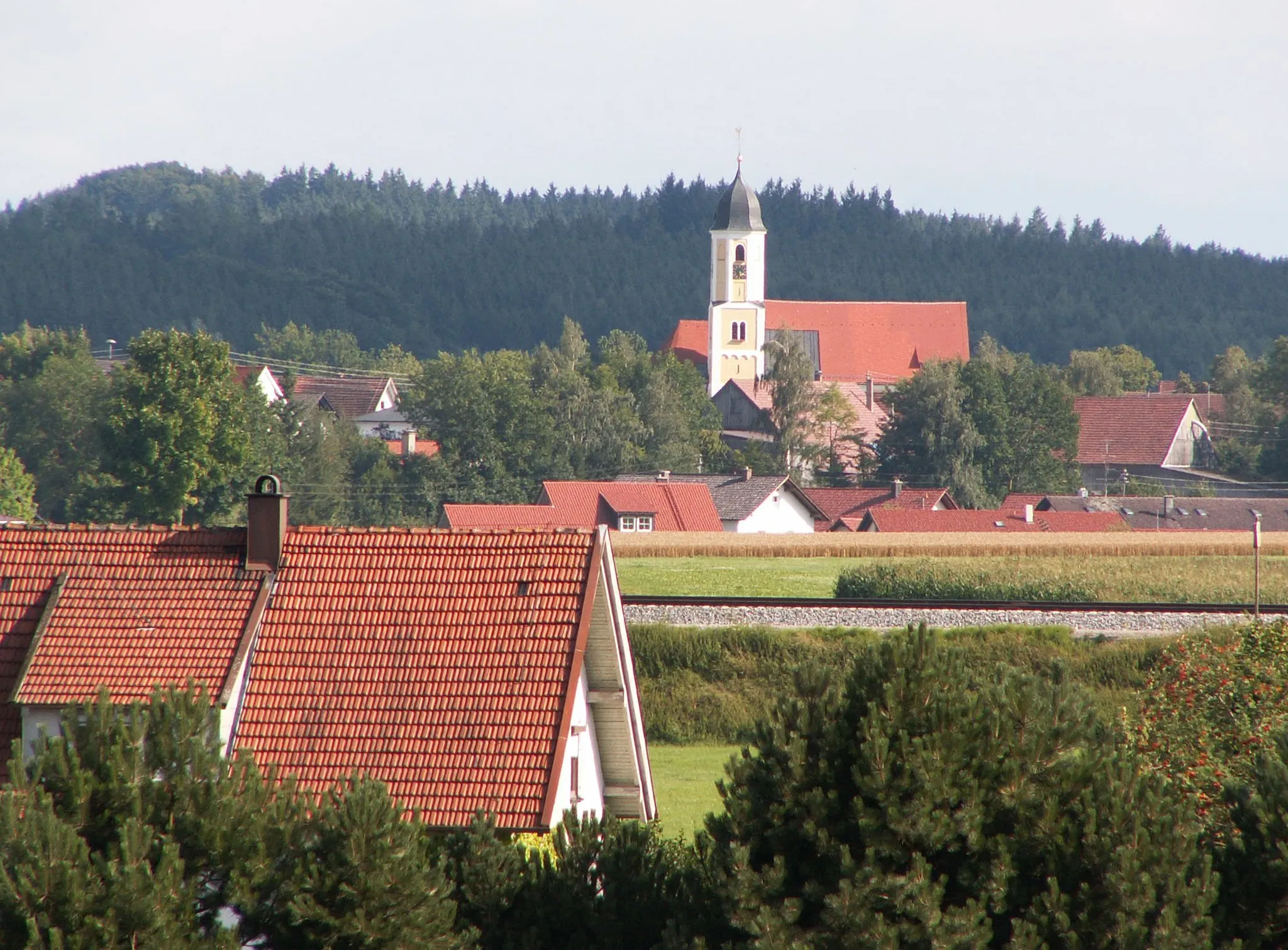 Photo showing: Ungerhausen von Norden