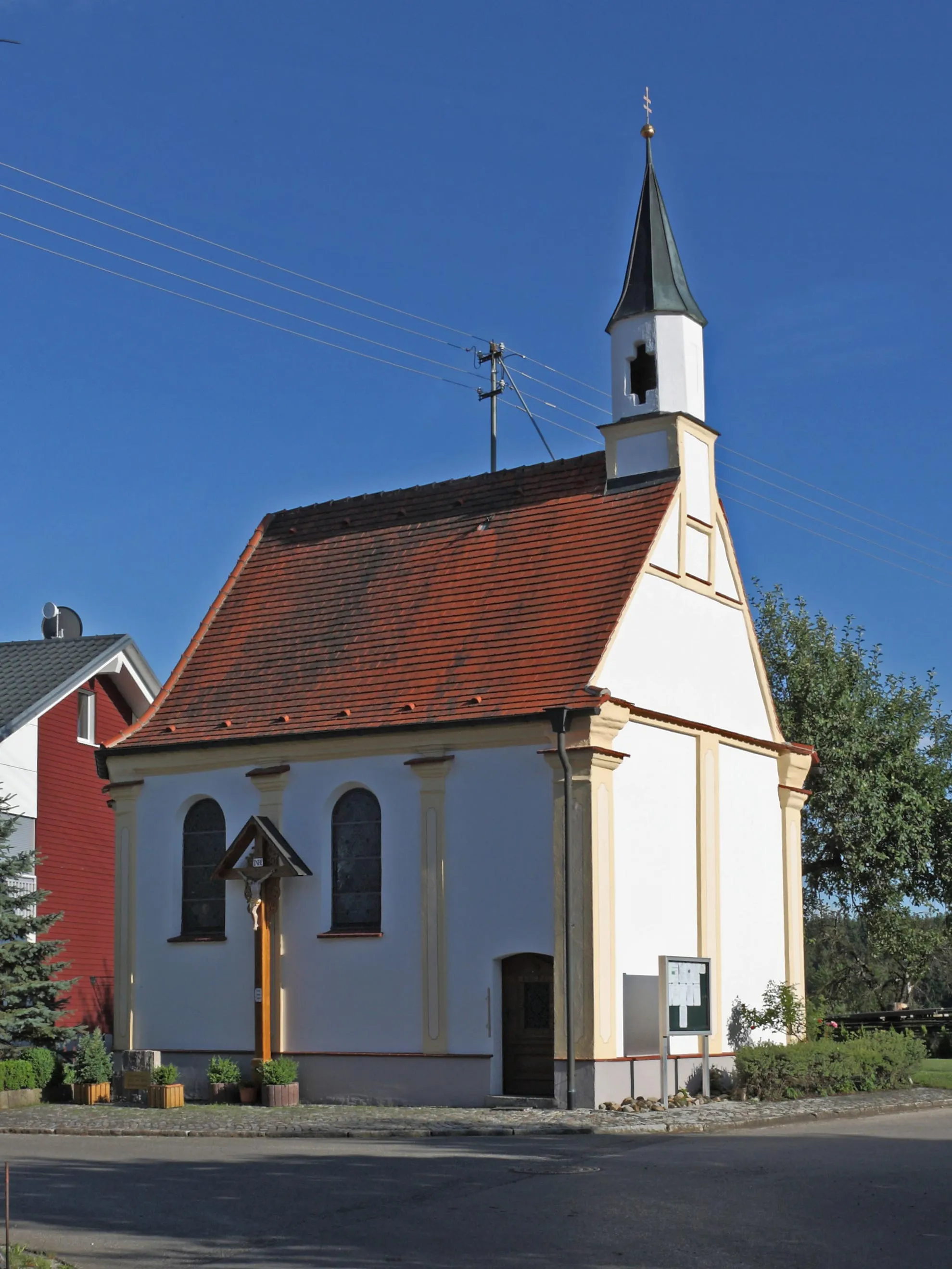 Photo showing: Kath. Kapelle Pauli Bekehrung in Hohenreuten; Ansicht von Nordwesten
