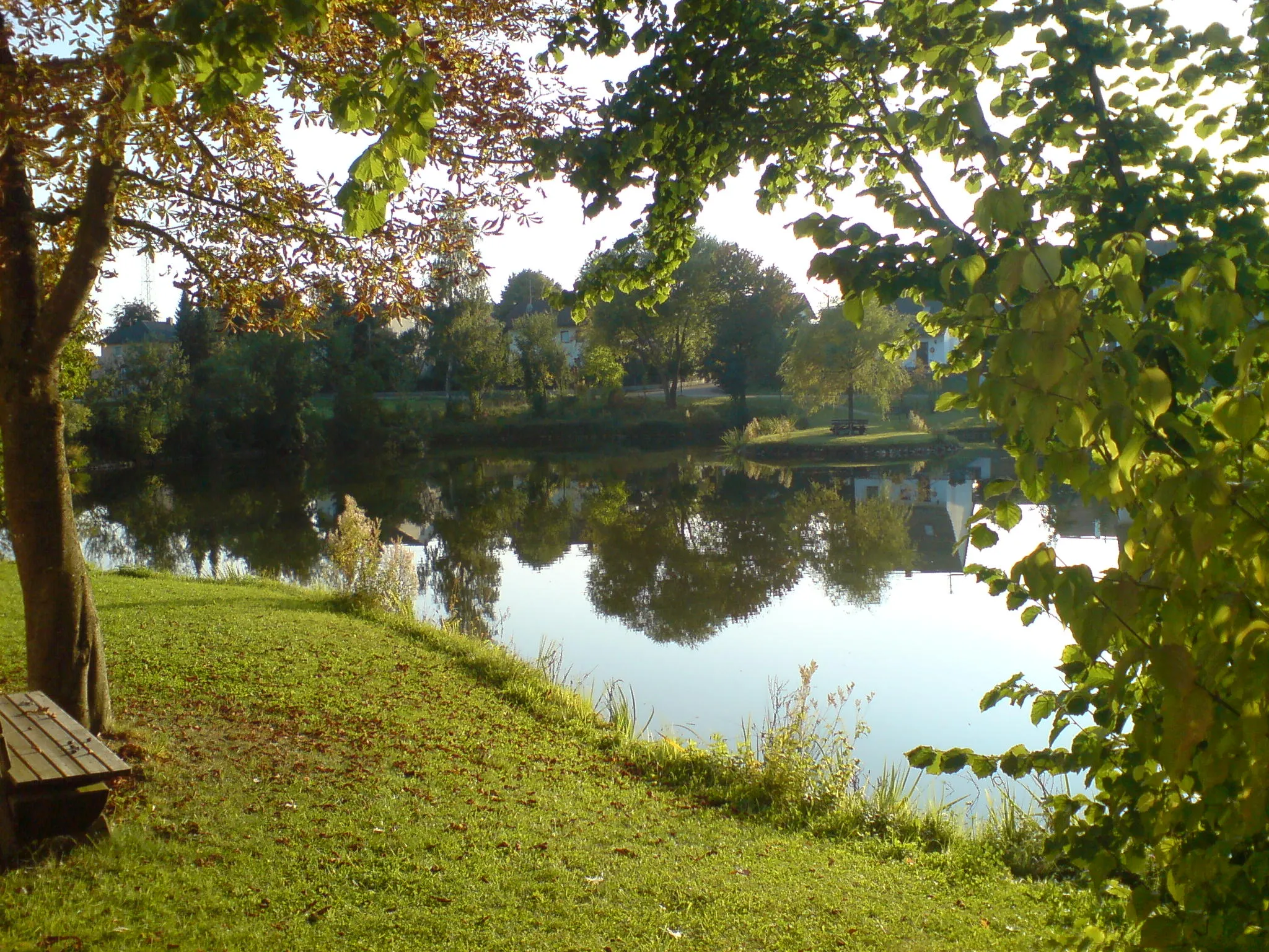 Photo showing: Lake Limbach
