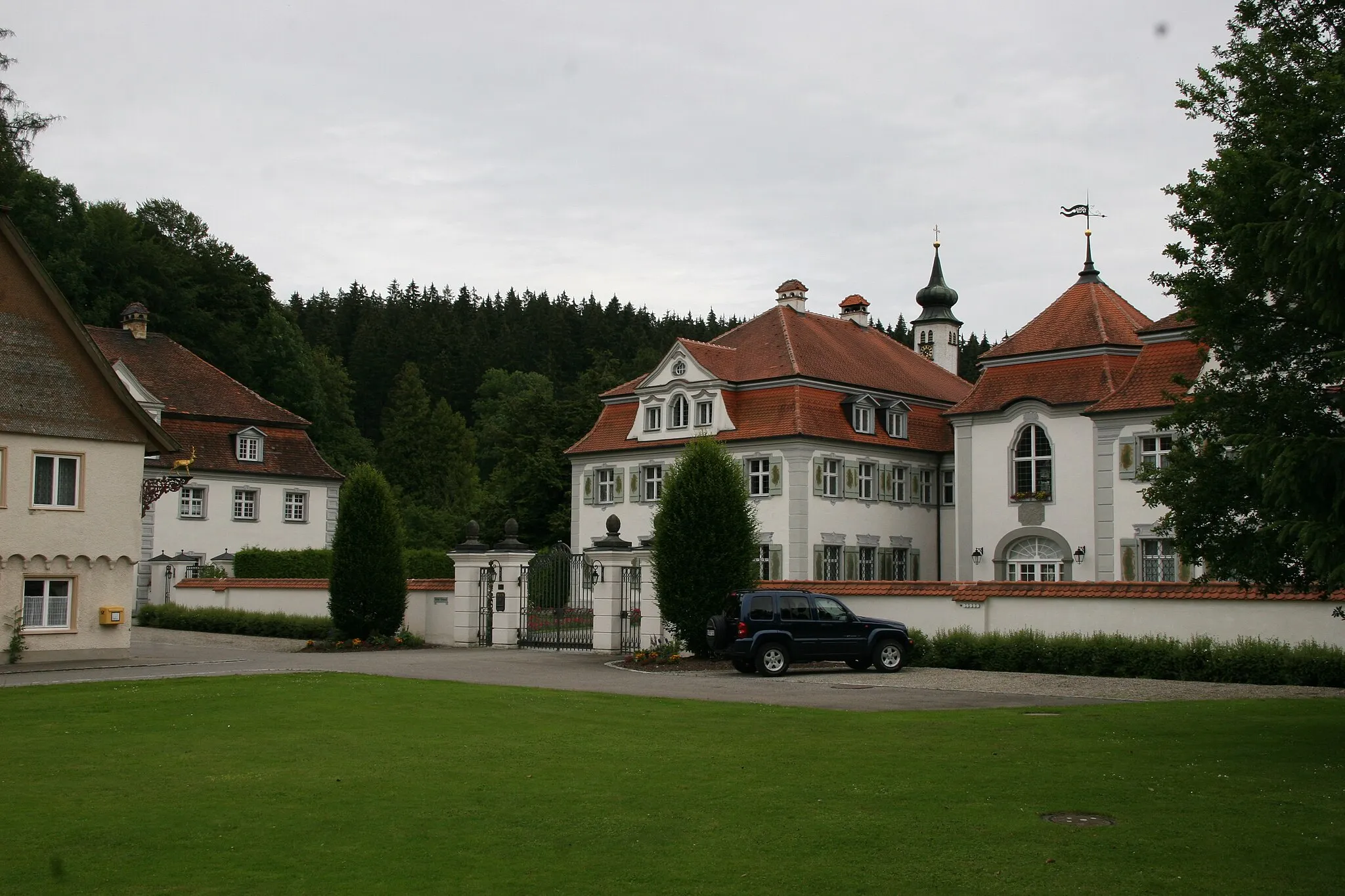 Photo showing: Vorderseite des Schlosses Rimpach