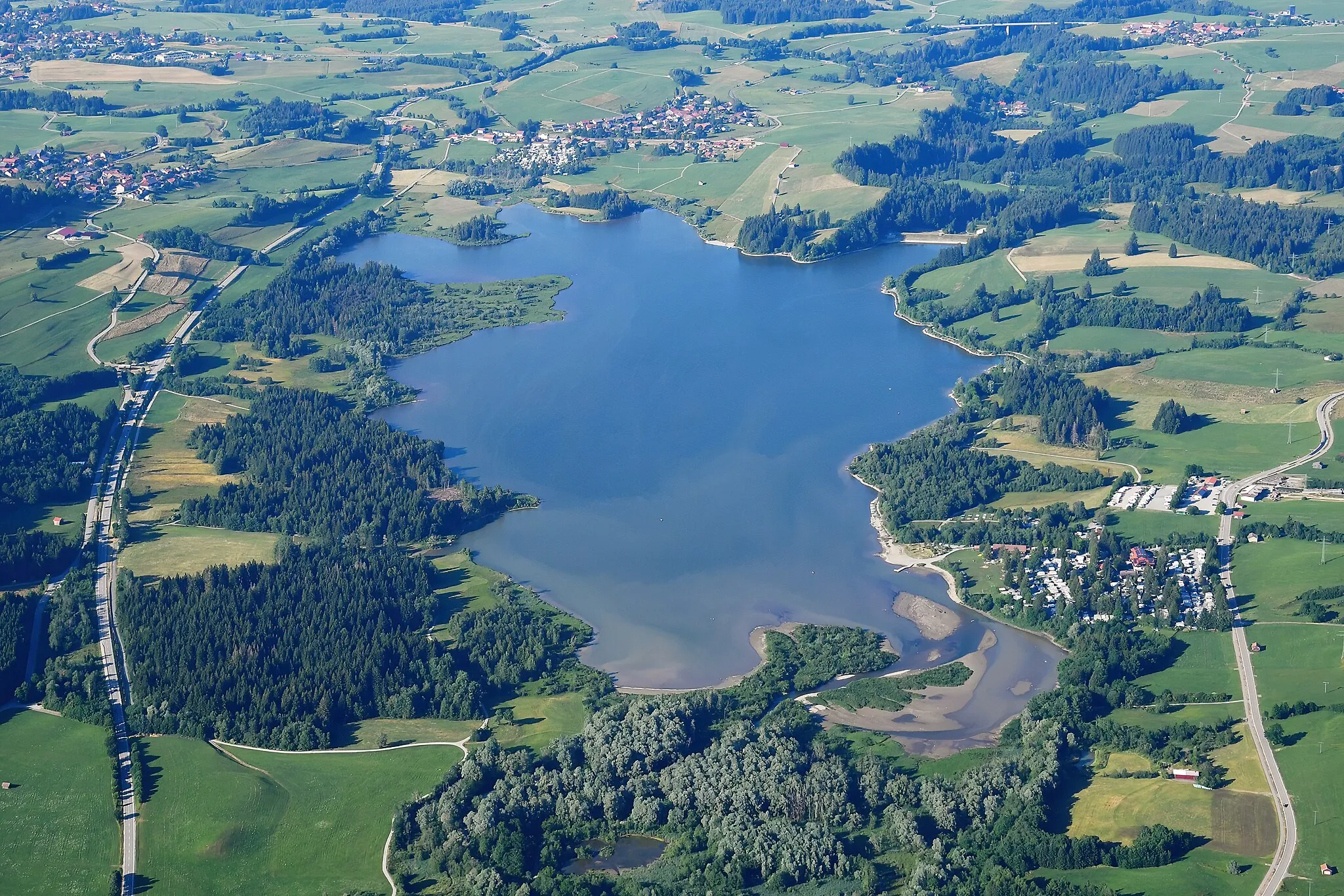 Photo showing: Aerial image of Grüntensee (view from the southwest)