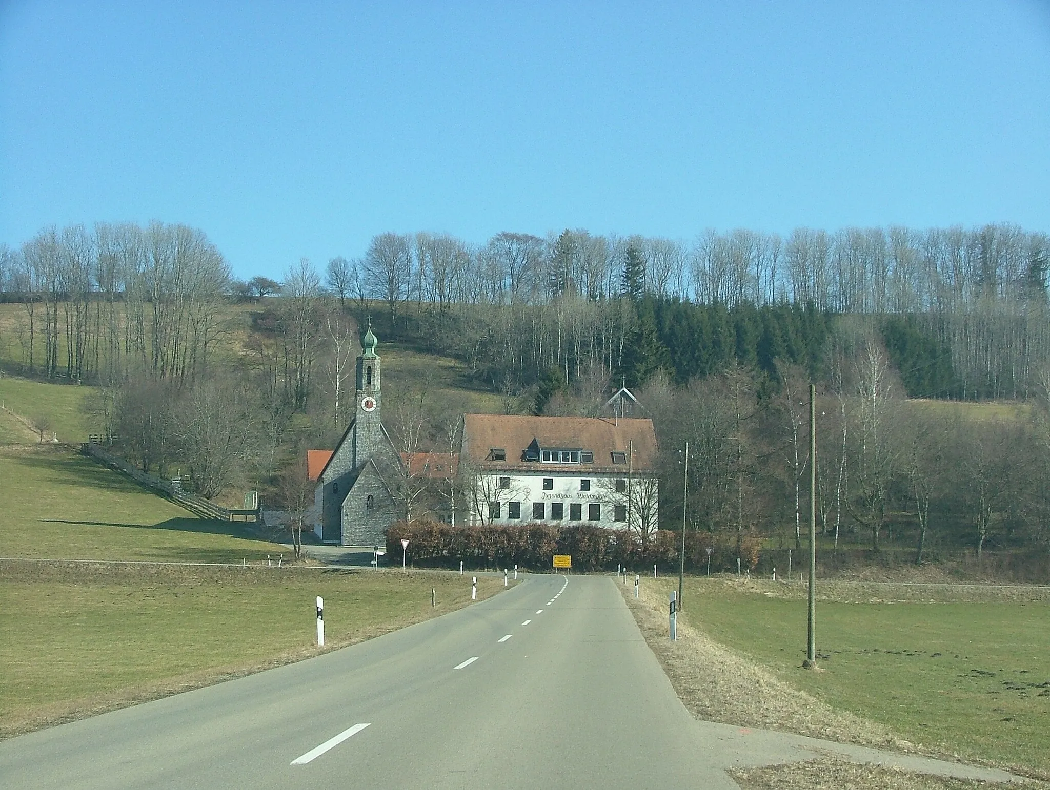 Photo showing: Früher Schule heute Jugendhaus