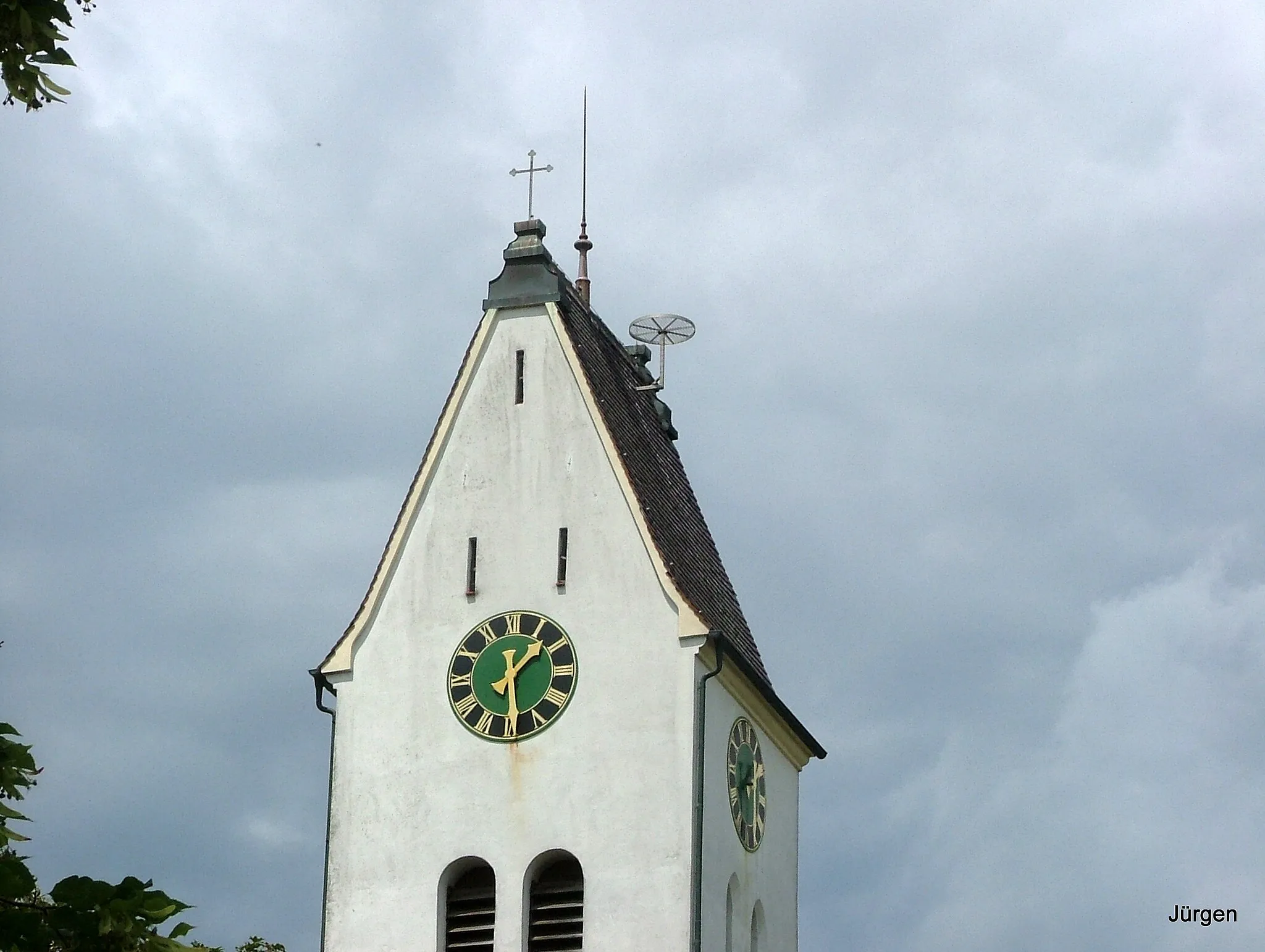 Photo showing: Haidgau Kirchturm mit Platzhalter für ein Storchennest