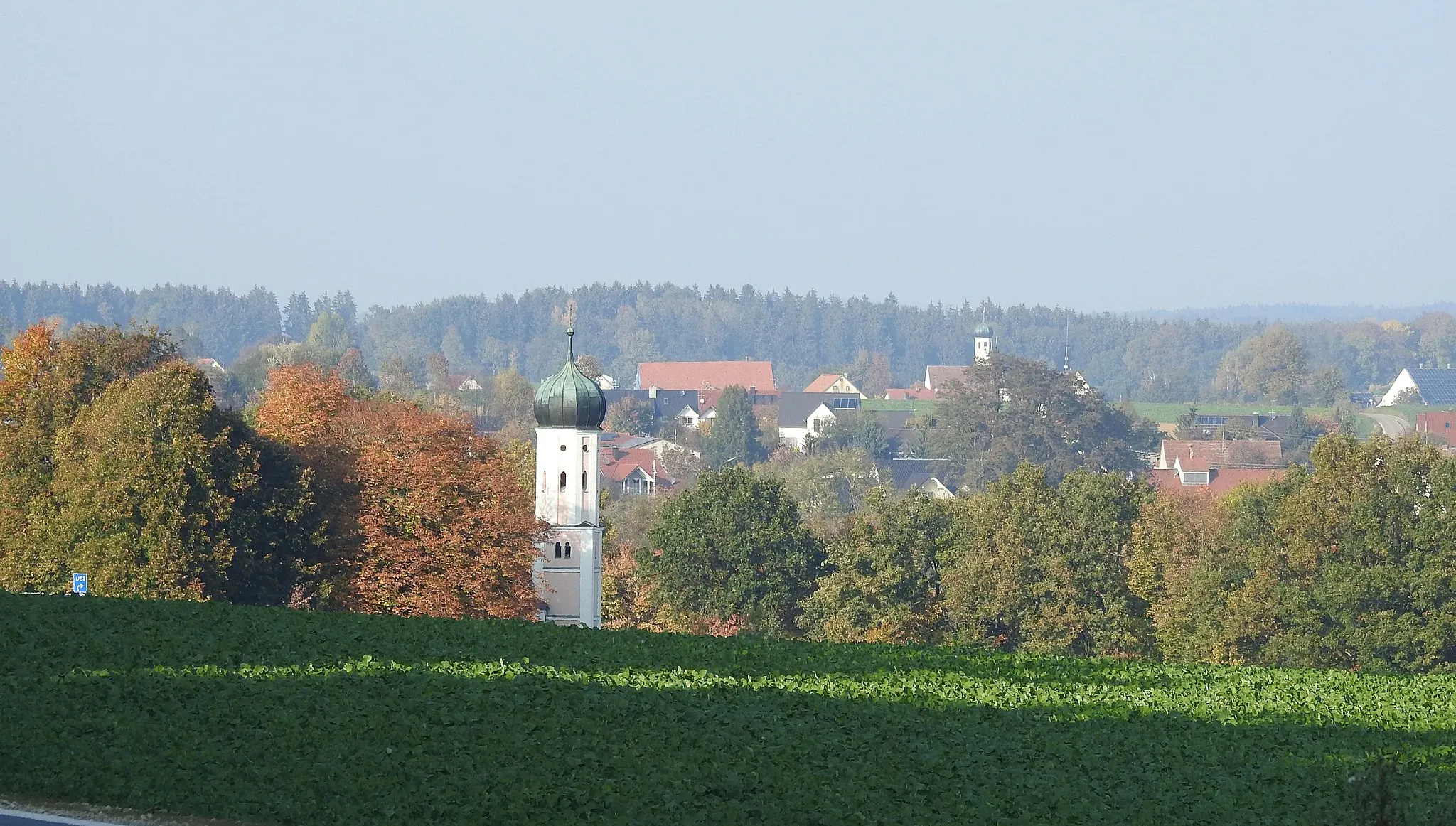 Photo showing: Adelzhausen von Süden