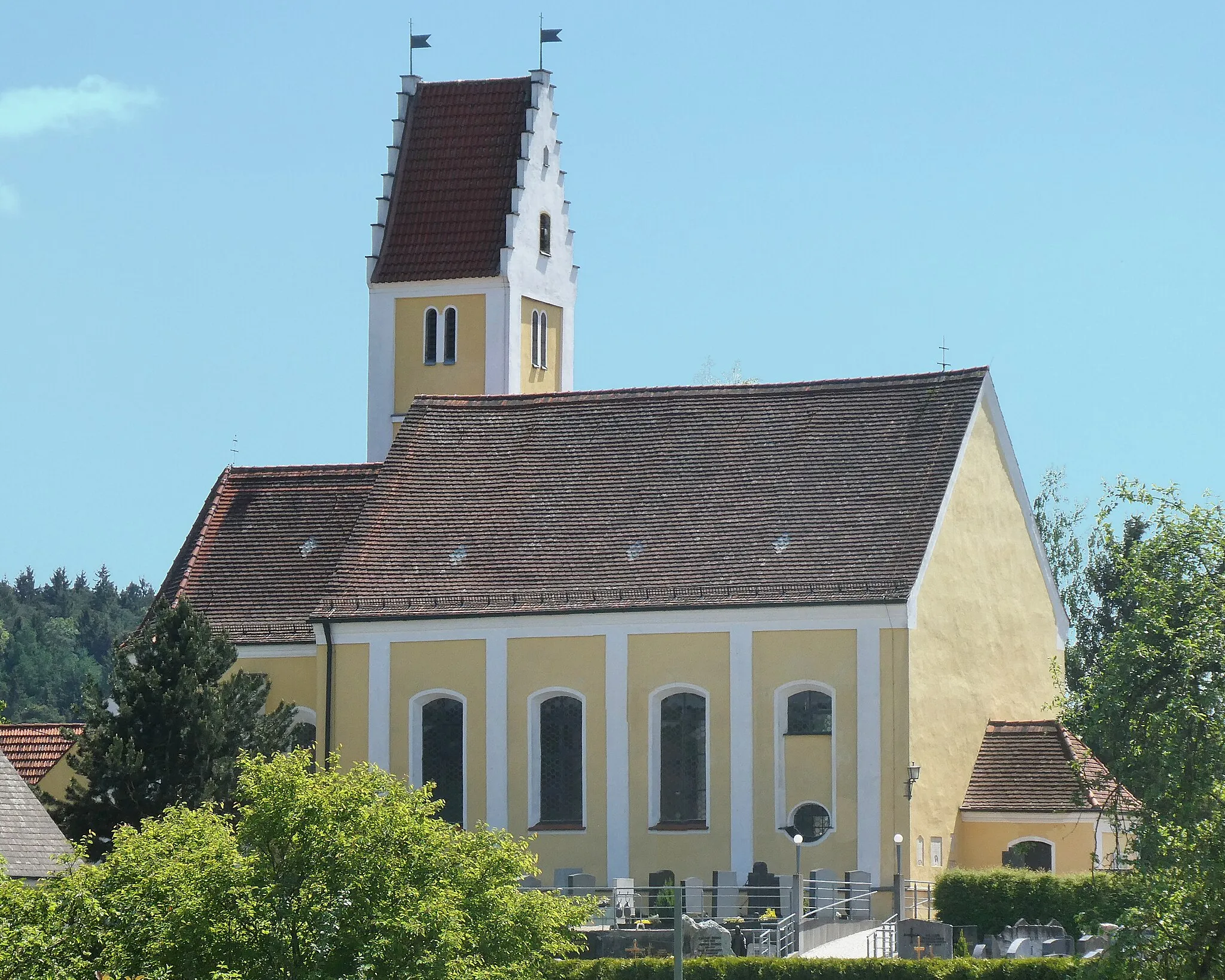 Photo showing: Adelzhausen, Elisabethkirche von Nordwesten gesehen.