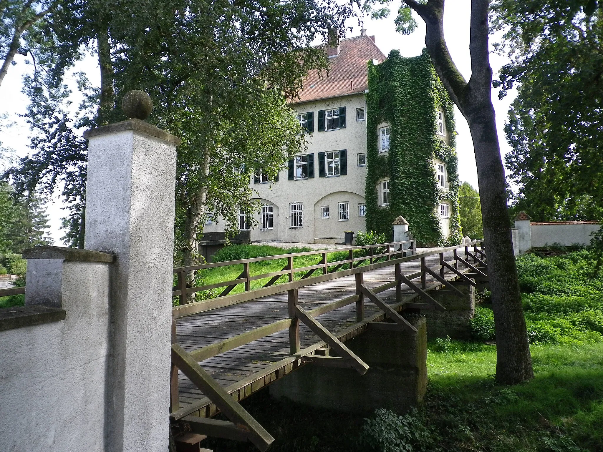 Photo showing: Schloss Niederarnbach