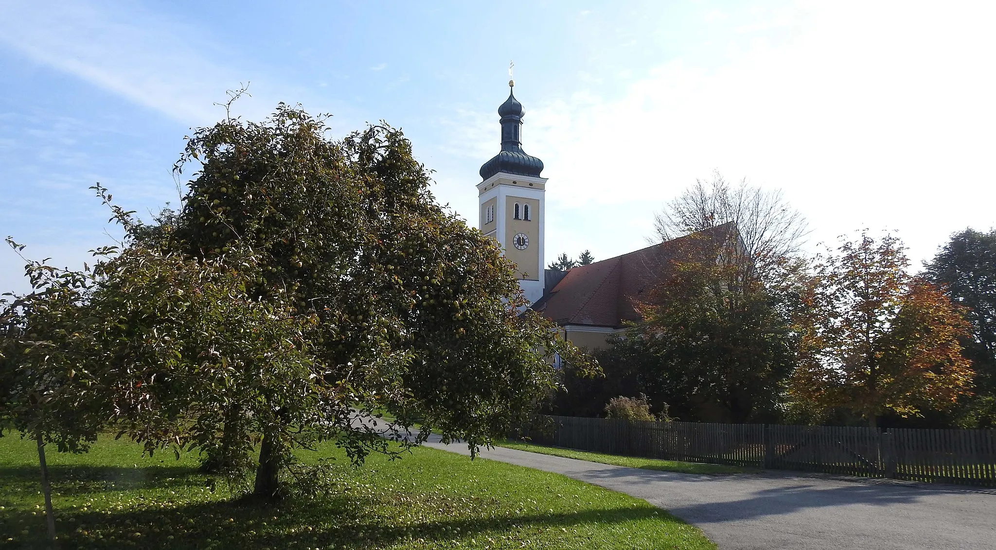 Photo showing: Kirche in Egenhofen