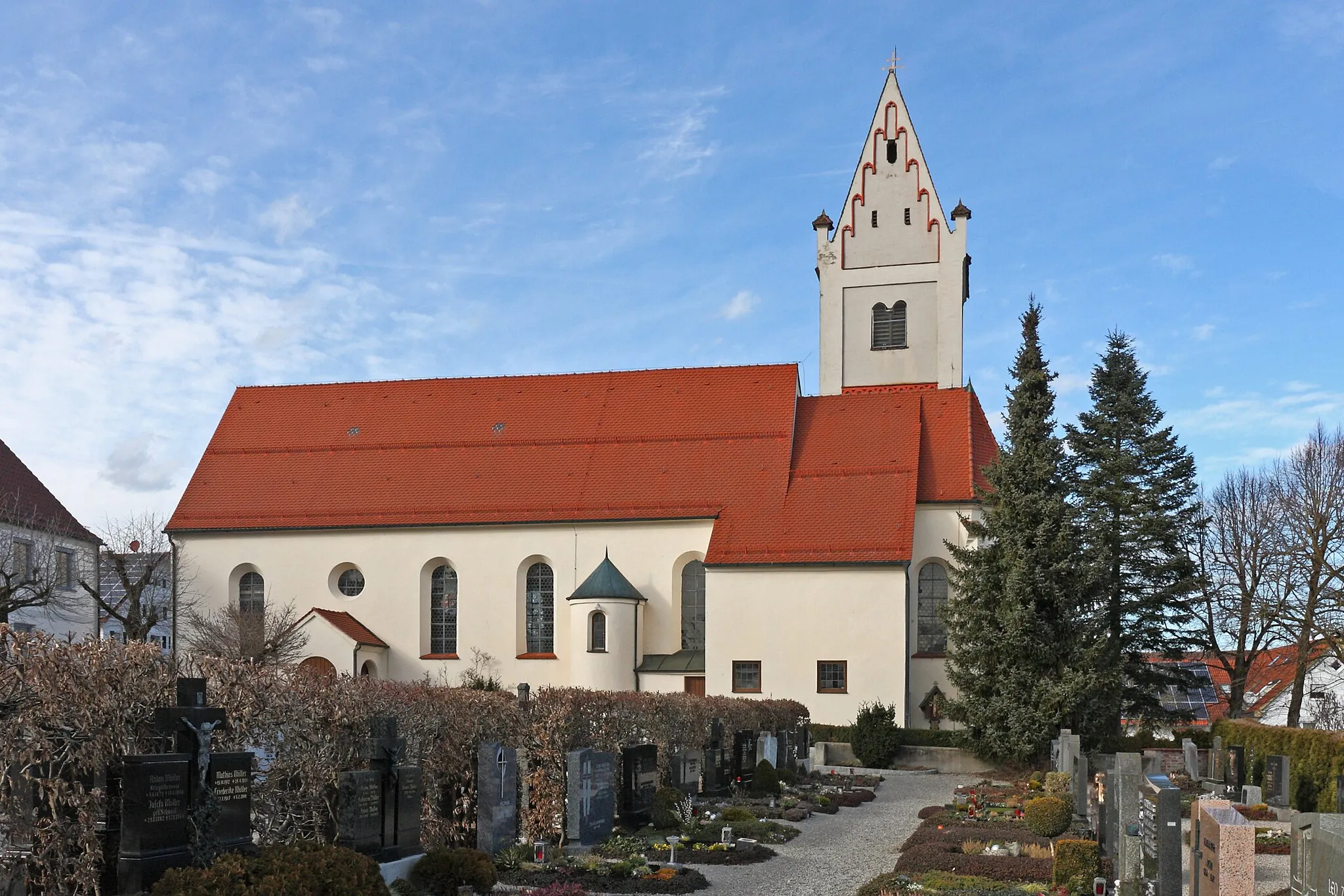 Photo showing: Pfarrkirche St. Johannes Evangelist in Mittelneufnach; Ansicht von Süden