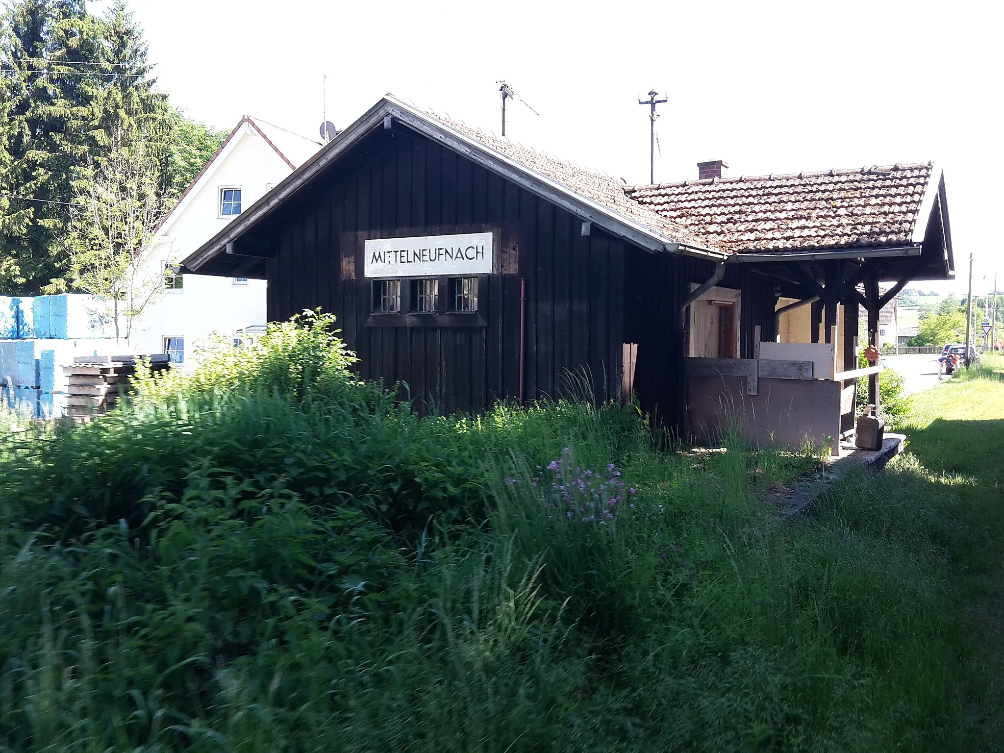 Photo showing: Train Station Mittelneufnach at the Staudenbahn in Bavaria Swabians