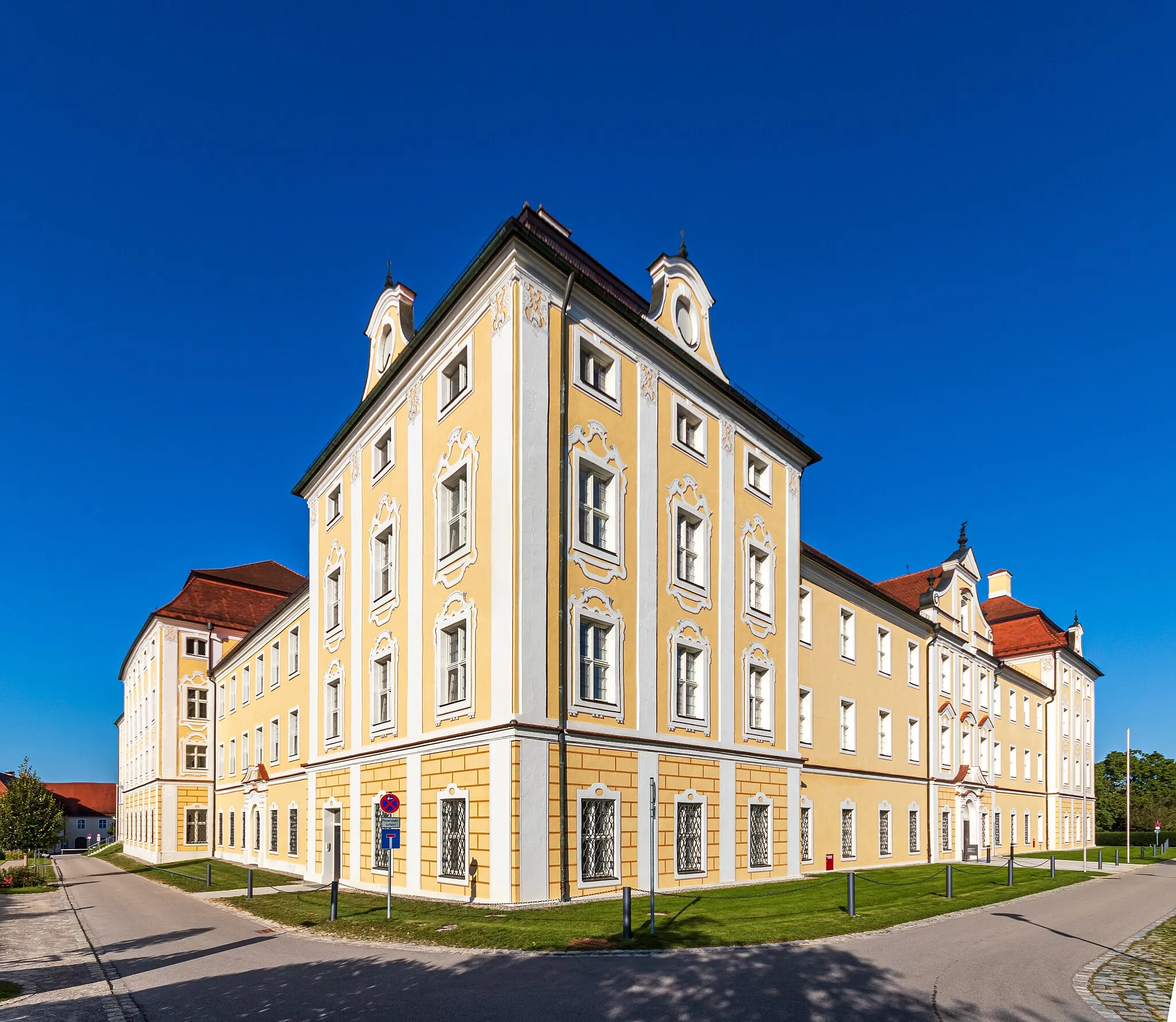 Photo showing: Kloster Roggenburg