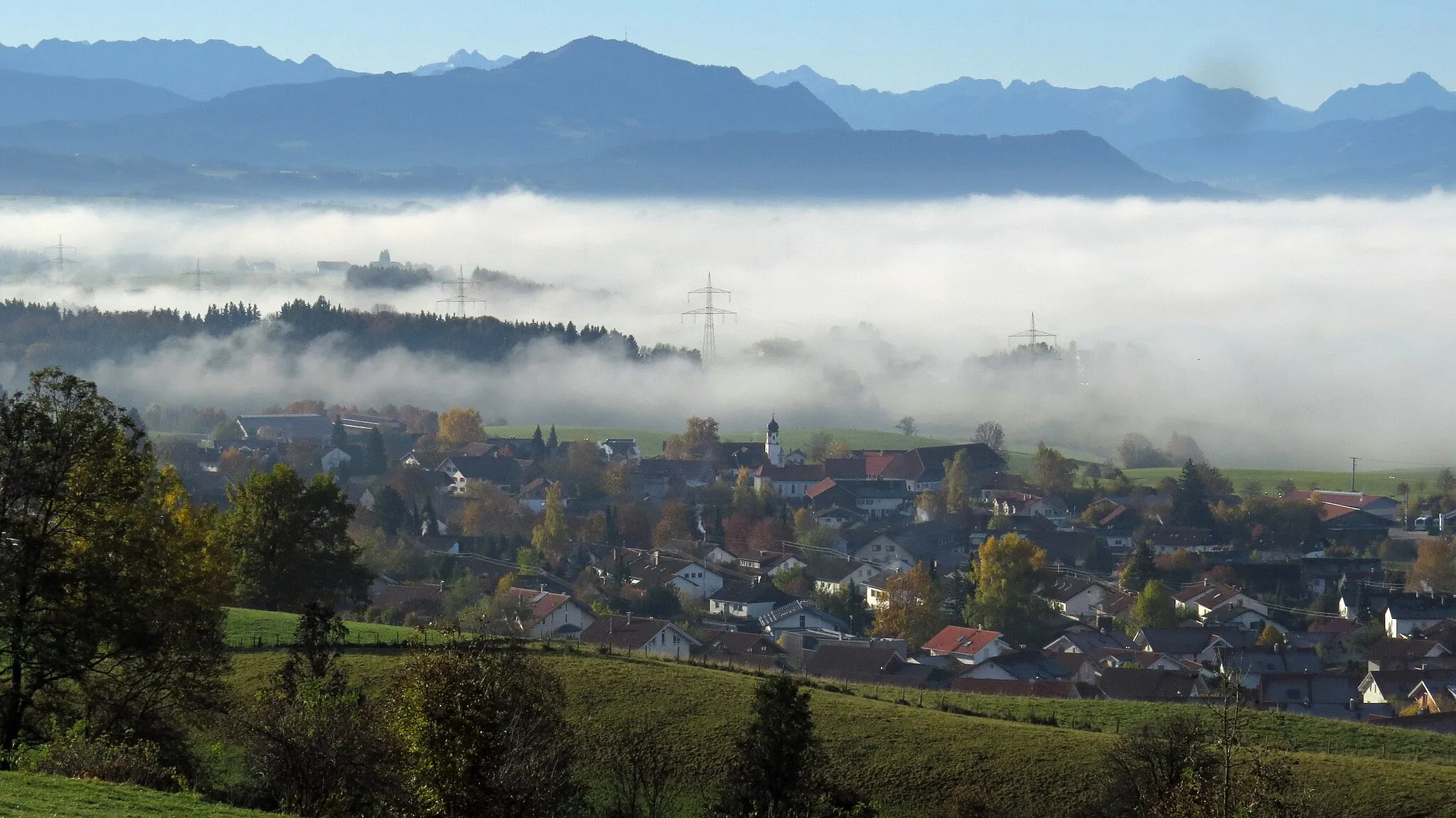 Photo showing: Börwang mit Allgäuer Alpen, Haldenwang (Oberallgäu)