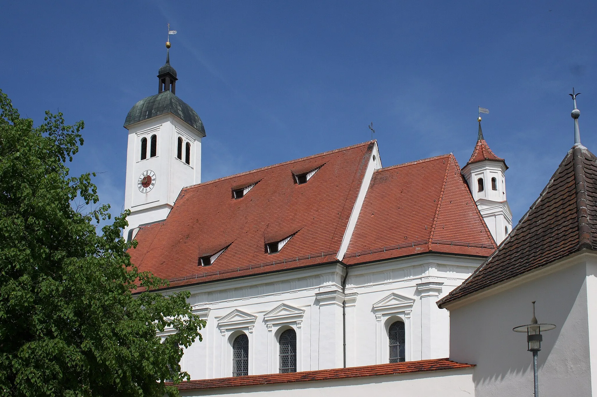 Photo showing: Evangelisch-lutherische Dreifaltigkeitskirche in Haunsheim, einer Gemeinde im Landkreis Dillingen an der Donau (Bayern)