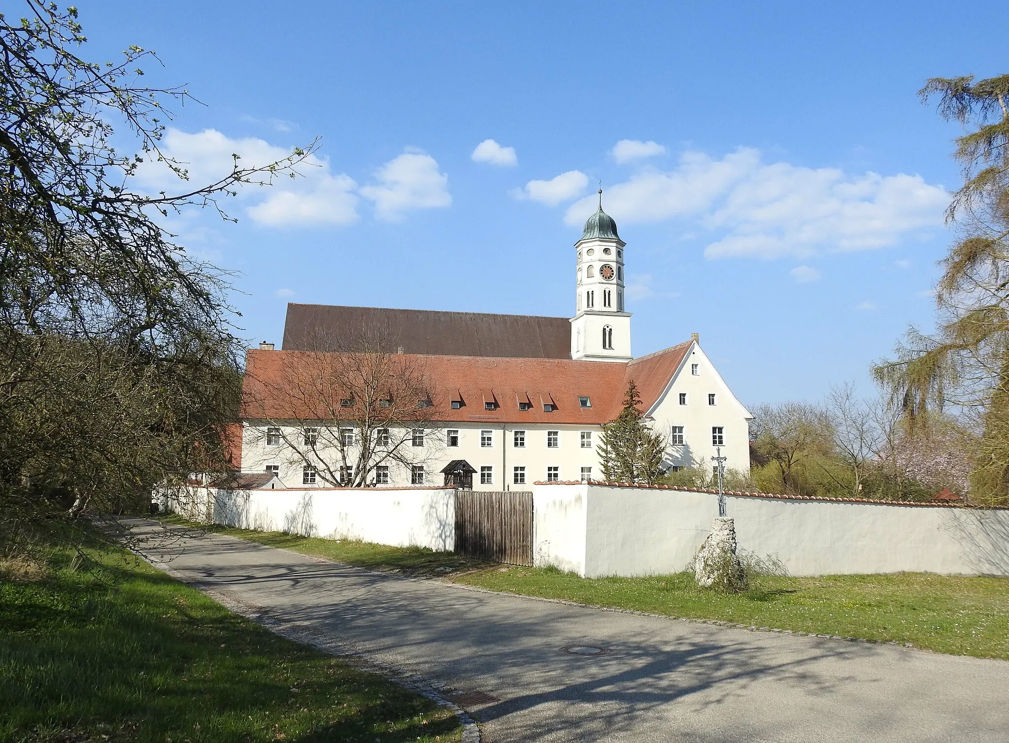 Photo showing: Kloster Maihingen von Süden