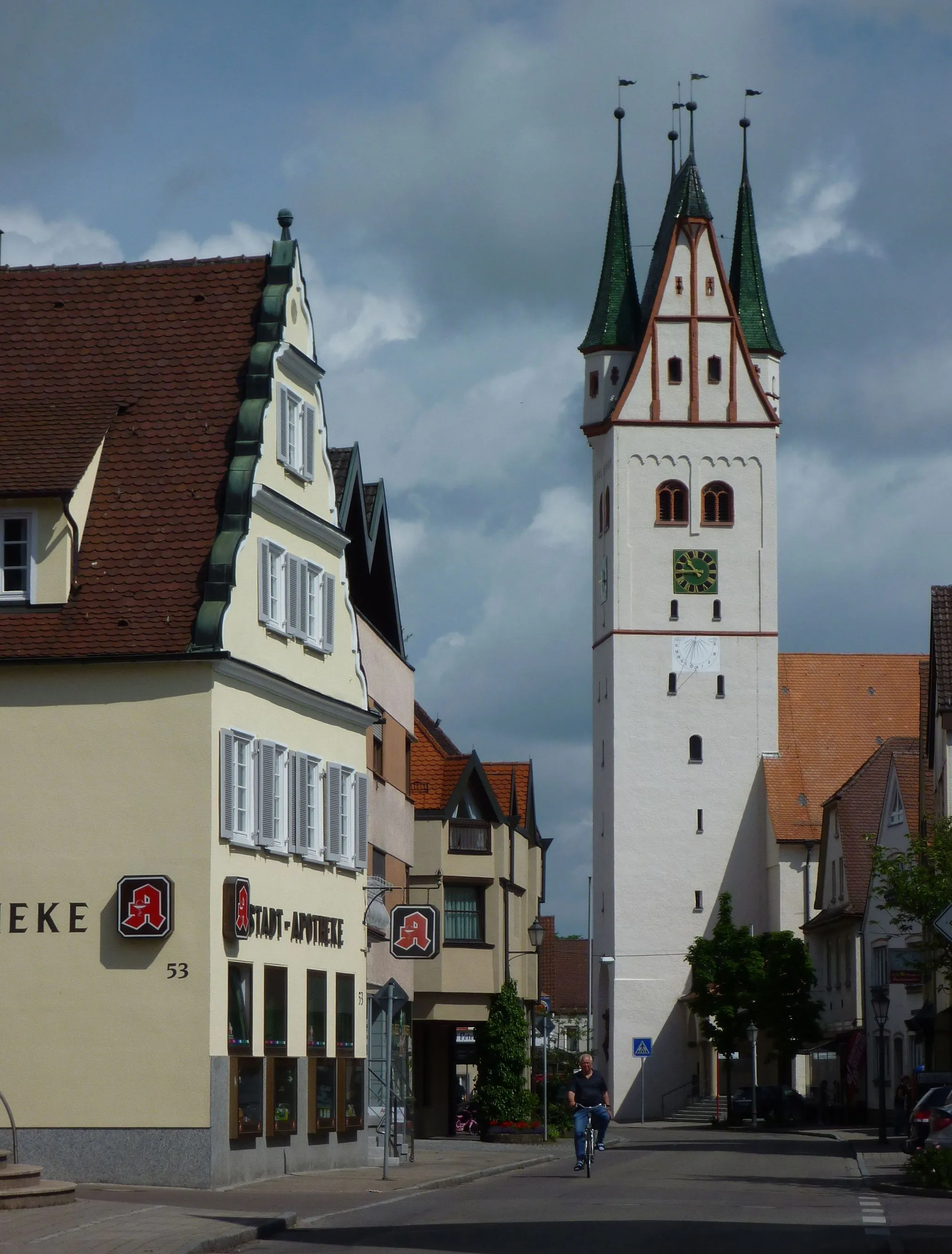 Photo showing: Dietenheim - Kirchturm St. Martin.jpg