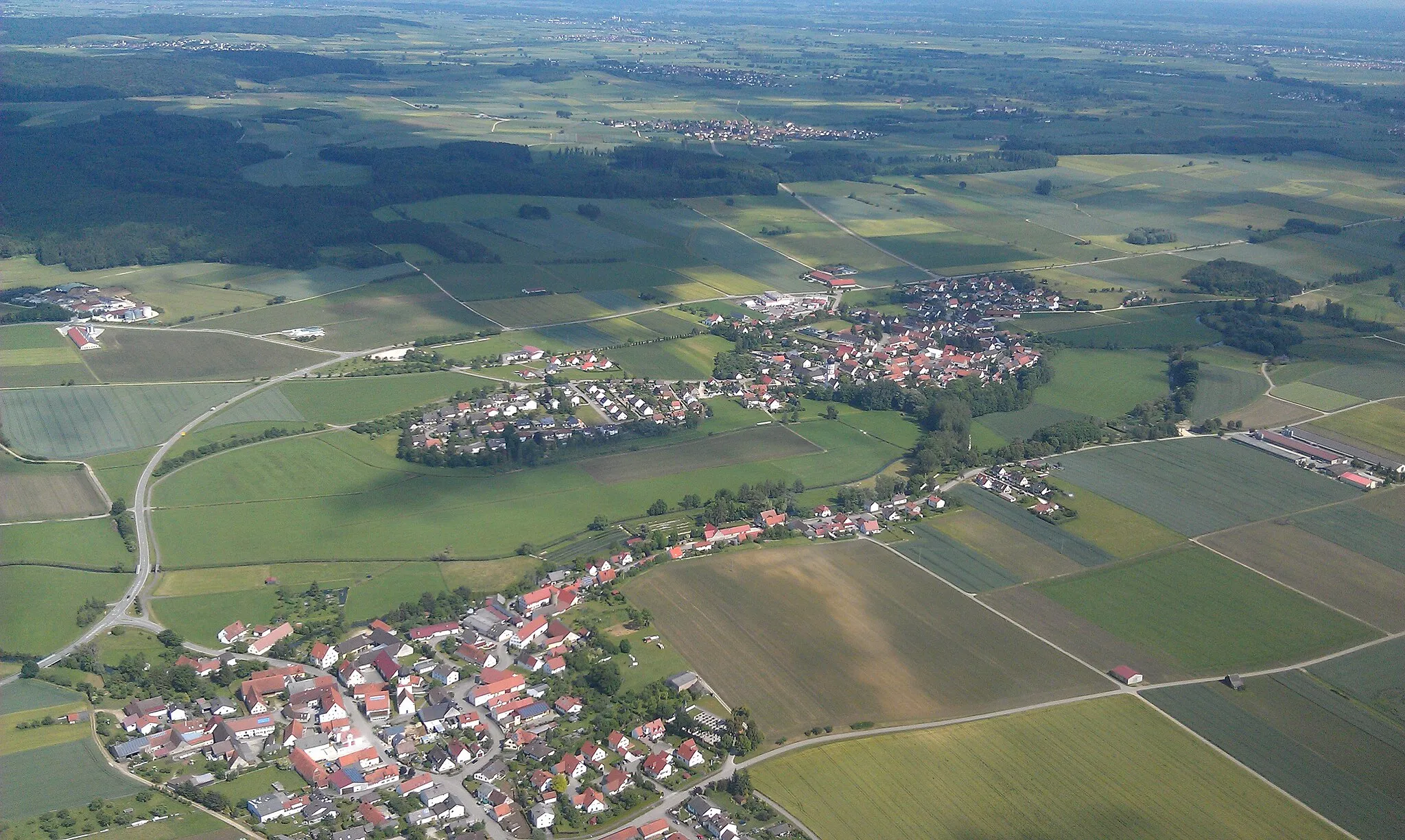 Photo showing: Luftaufnahme von Ziertheim und Dattenhausen