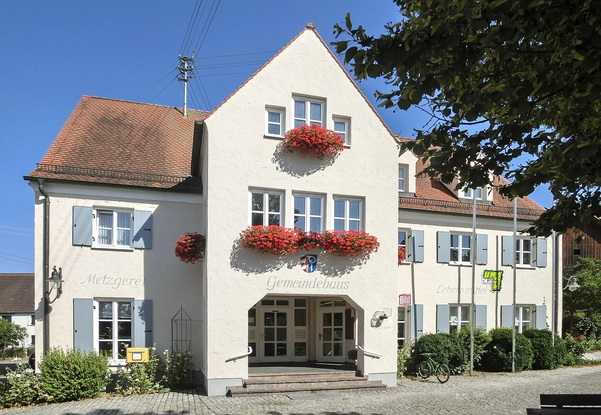 Photo showing: Deutschland - Bayern - Landkreis Günzburg - Ellzee: Gemeindehaus