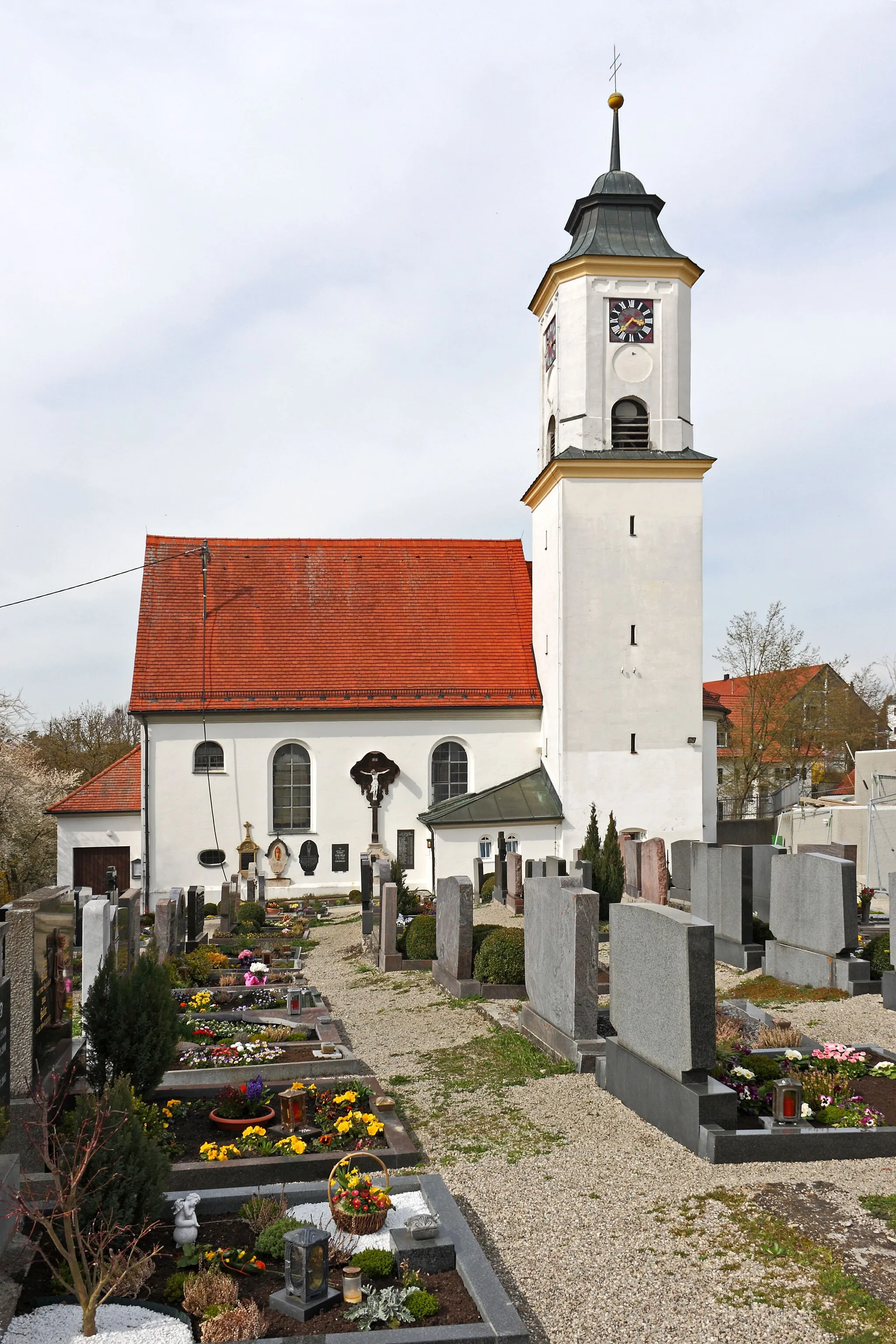 Photo showing: Kath. Pfarrkirche St. Katharina in Ellzee; Ansicht von Süden