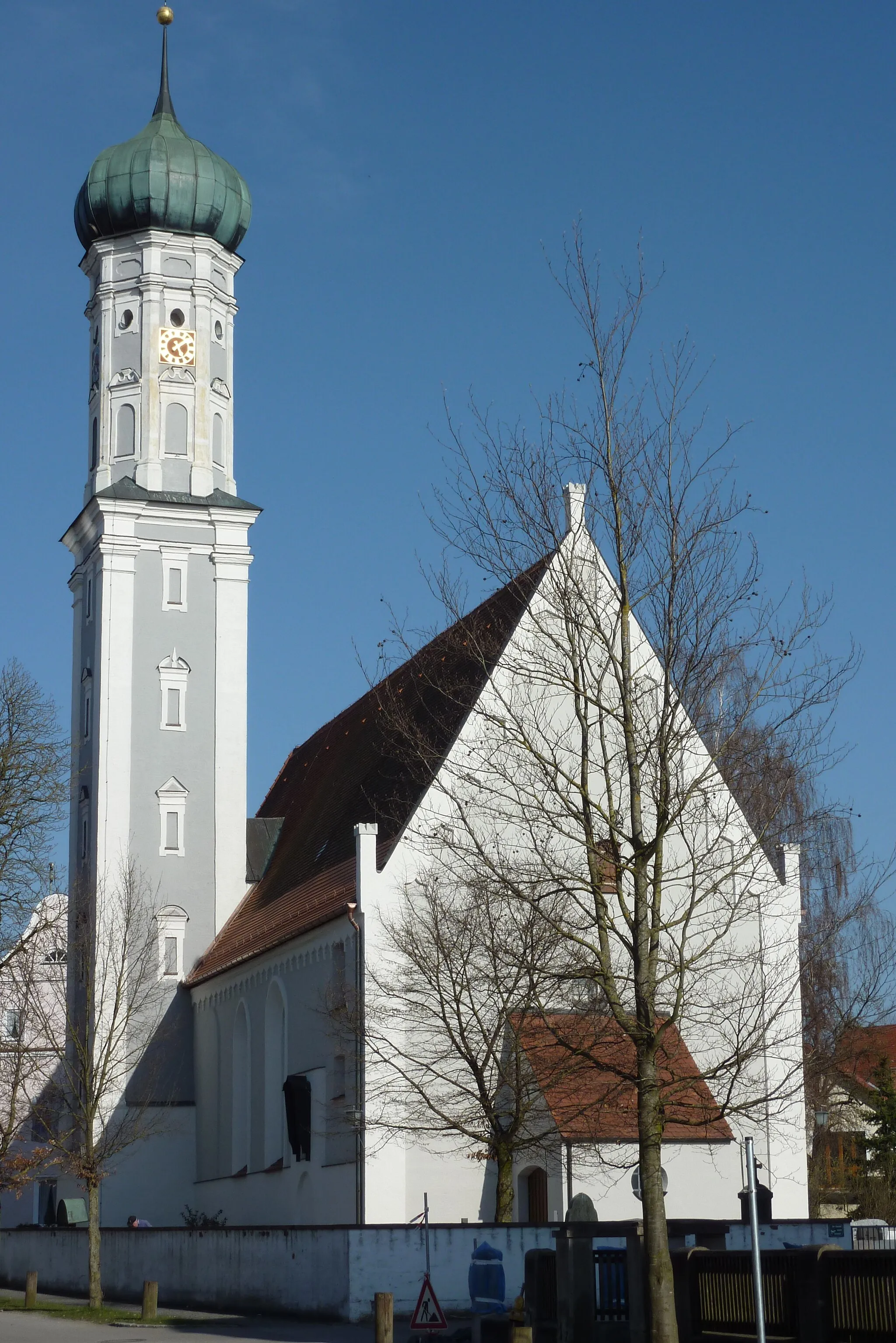 Photo showing: Katholische Pfarrkirche Heilige Dreifaltigkeit in de:Buttenwiesen