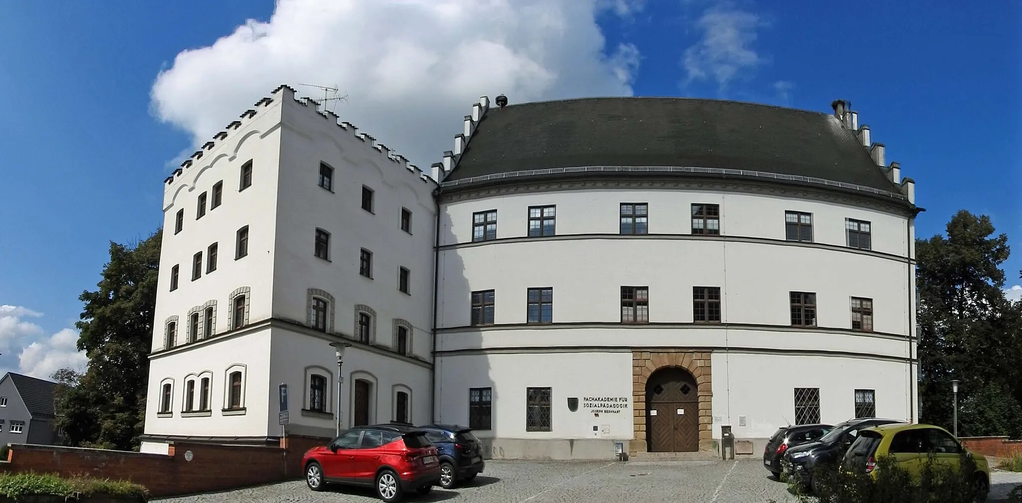 Photo showing: Schloss in Krumbach von Süden