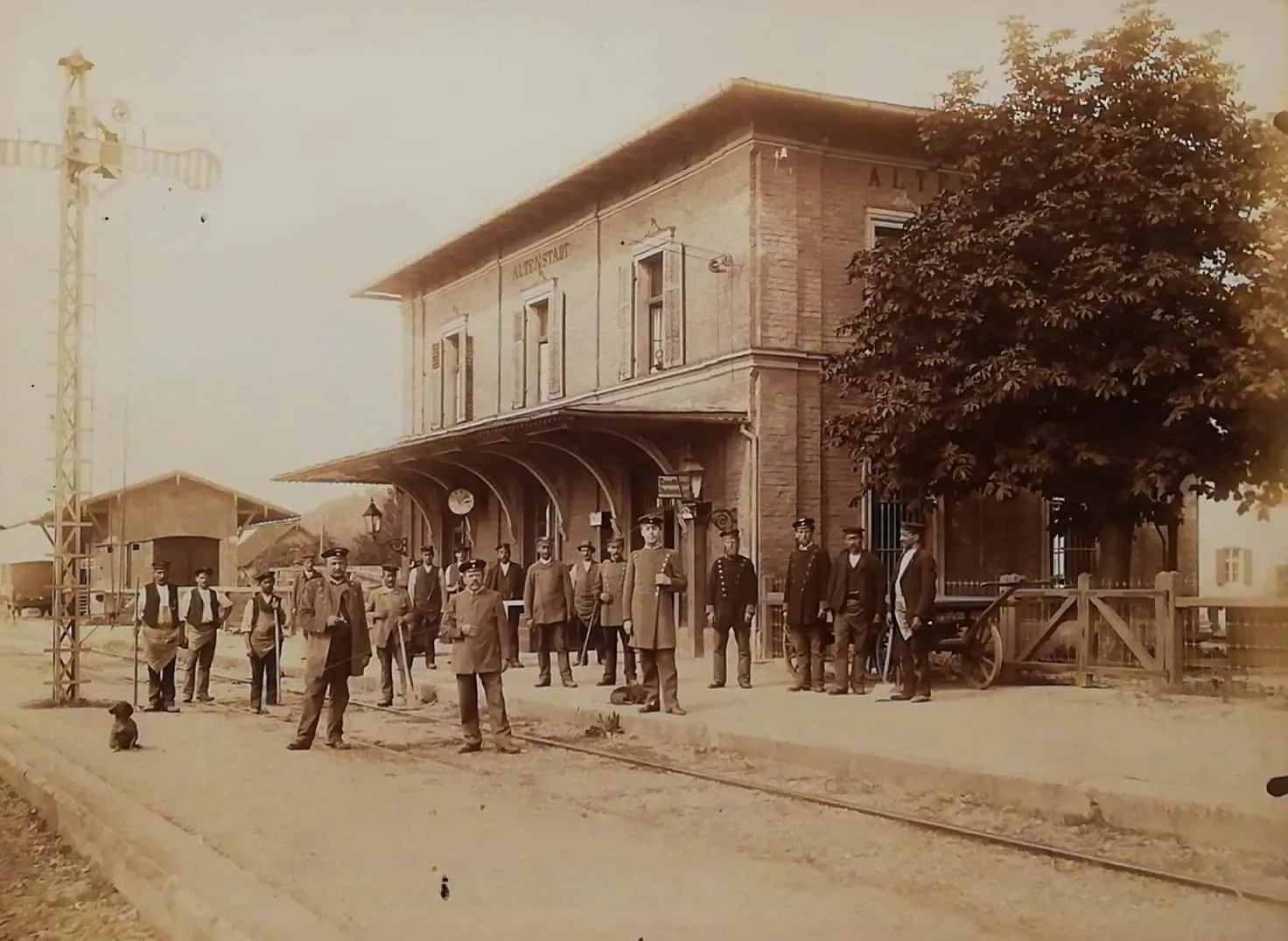 Photo showing: Bahnhof Altenstadt a. d. Iller Ansicht Süd-West