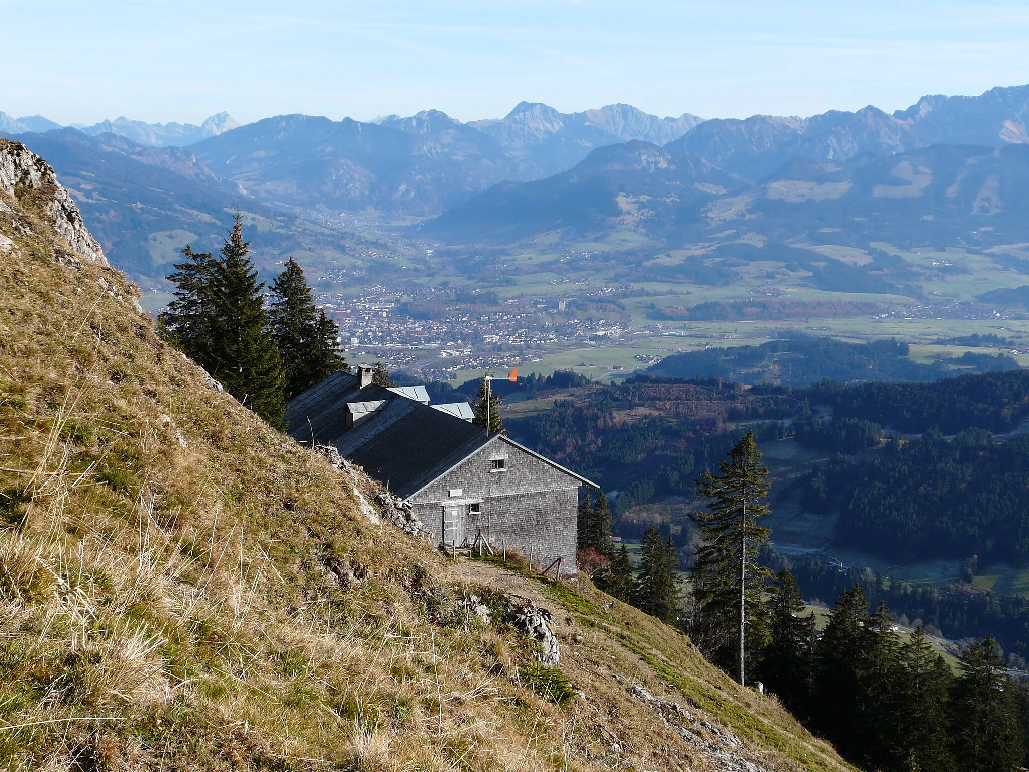 Photo showing: Grathöflealpe (auch Steinebergalpe) am Steineberg