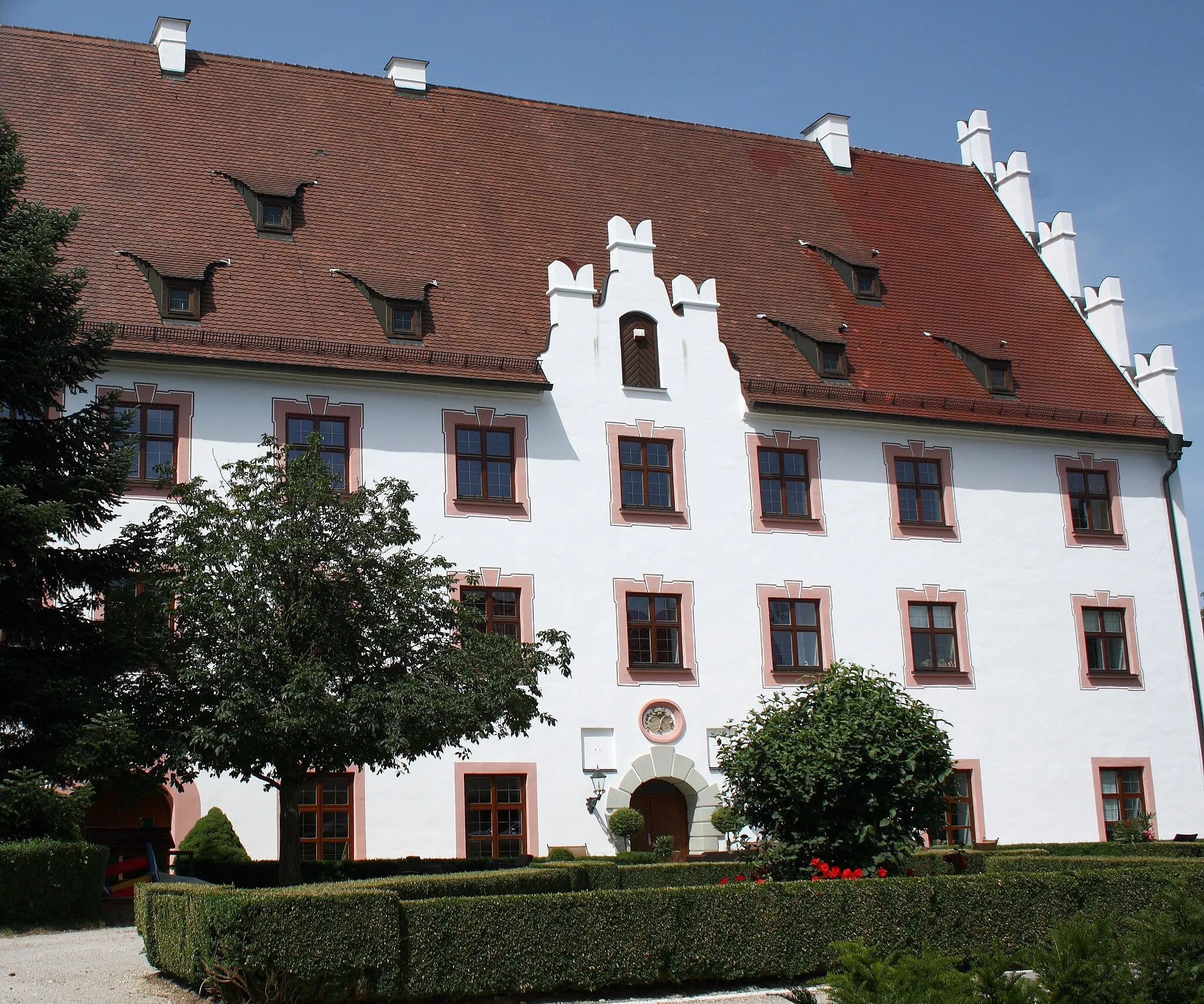 Photo showing: Schloss der Freiherren von Stain in Eberstall, einem Ortsteil von Jettingen-Scheppach im Landkreis Günzburg (Bayern), erbaut um 1602