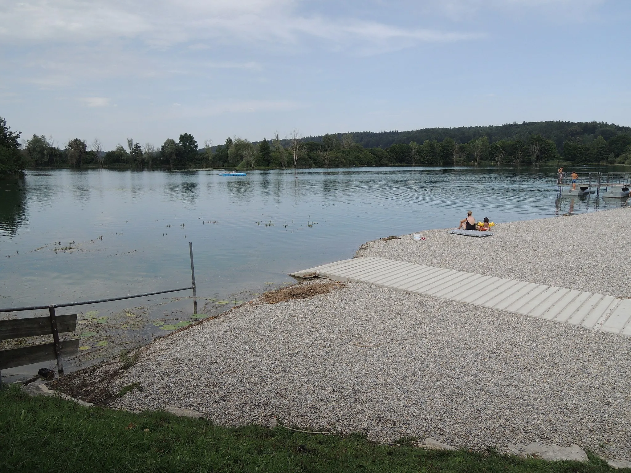 Photo showing: Derchinger Baggersee