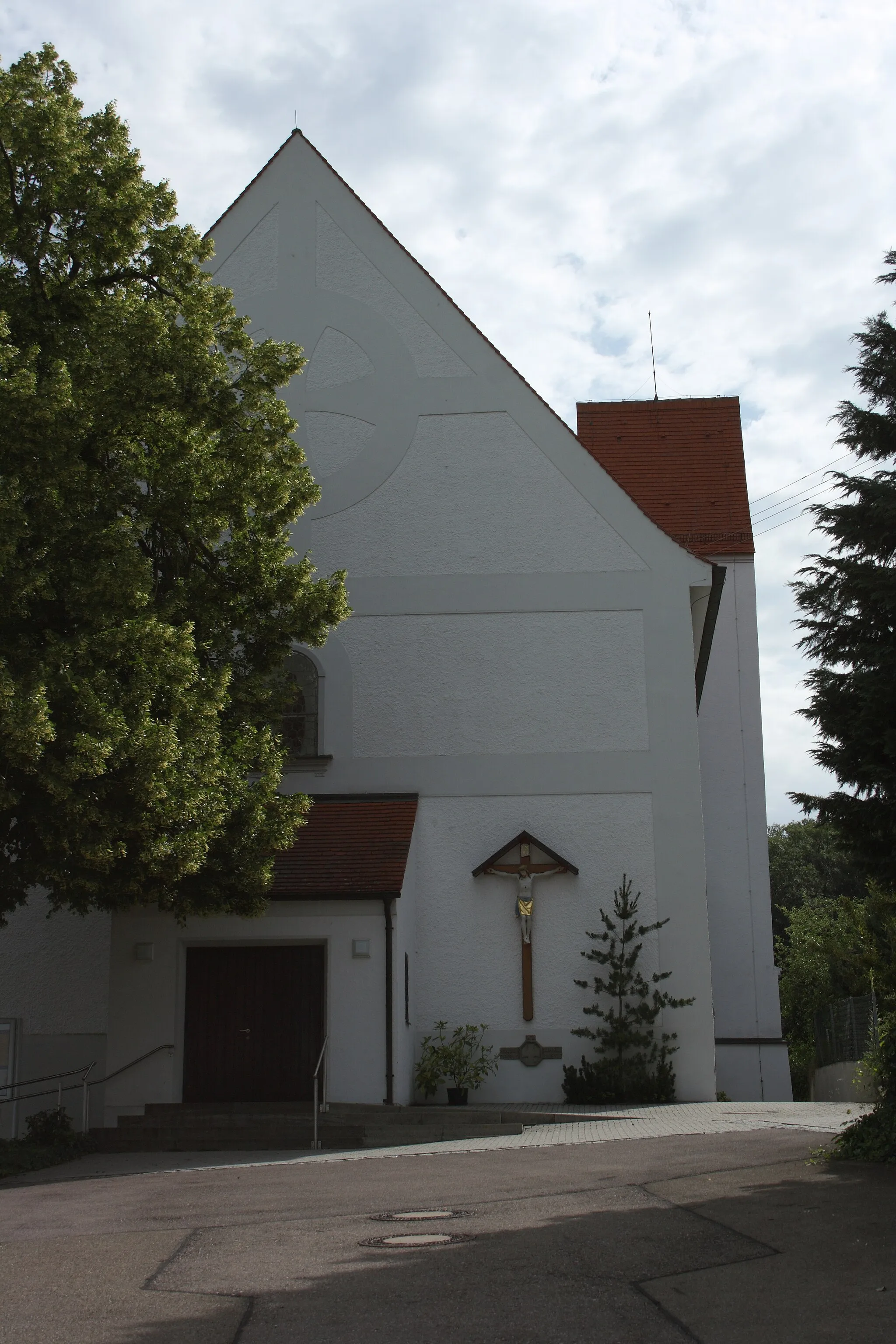 Photo showing: Katholische Pfarrkirche St. Nikolaus in Eppisburg, einem Ortsteil von Holzheim im Landkreis Dillingen an der Donau (Bayern)