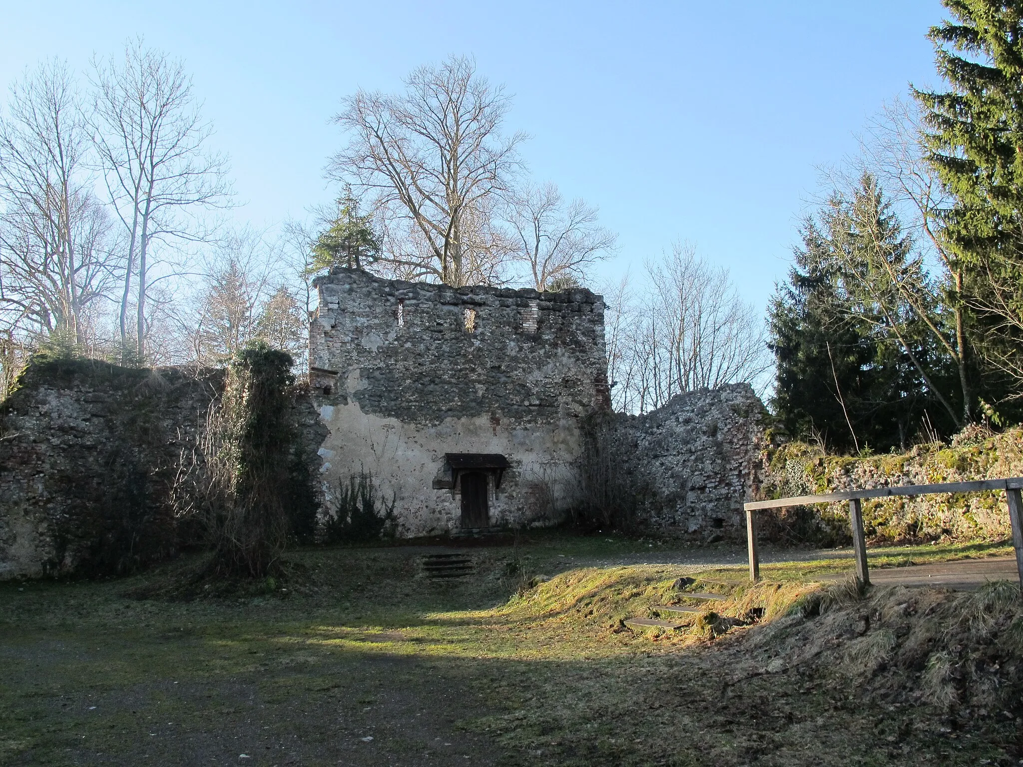 Photo showing: Ruine Marstetten
