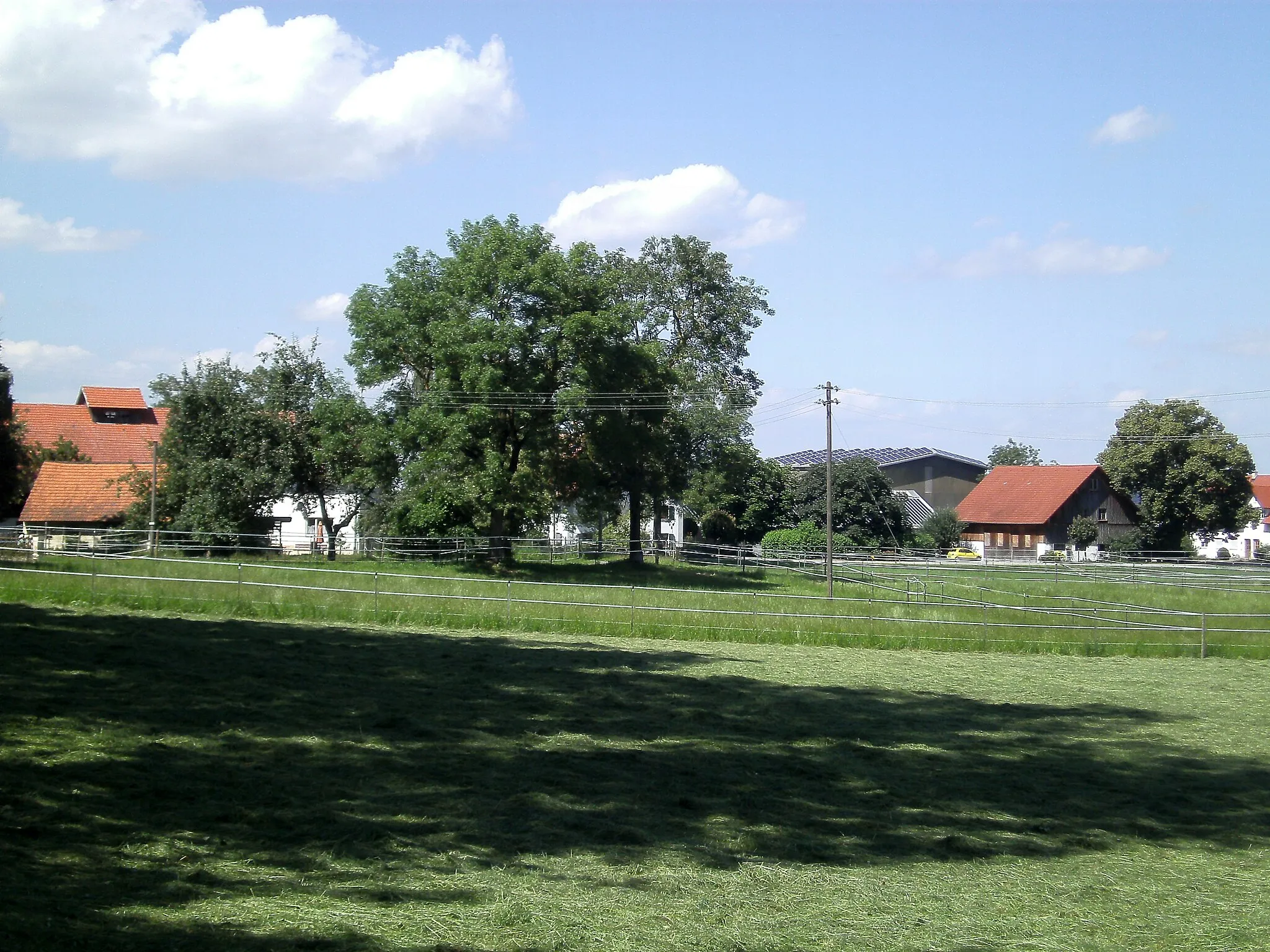 Photo showing: Haldau
