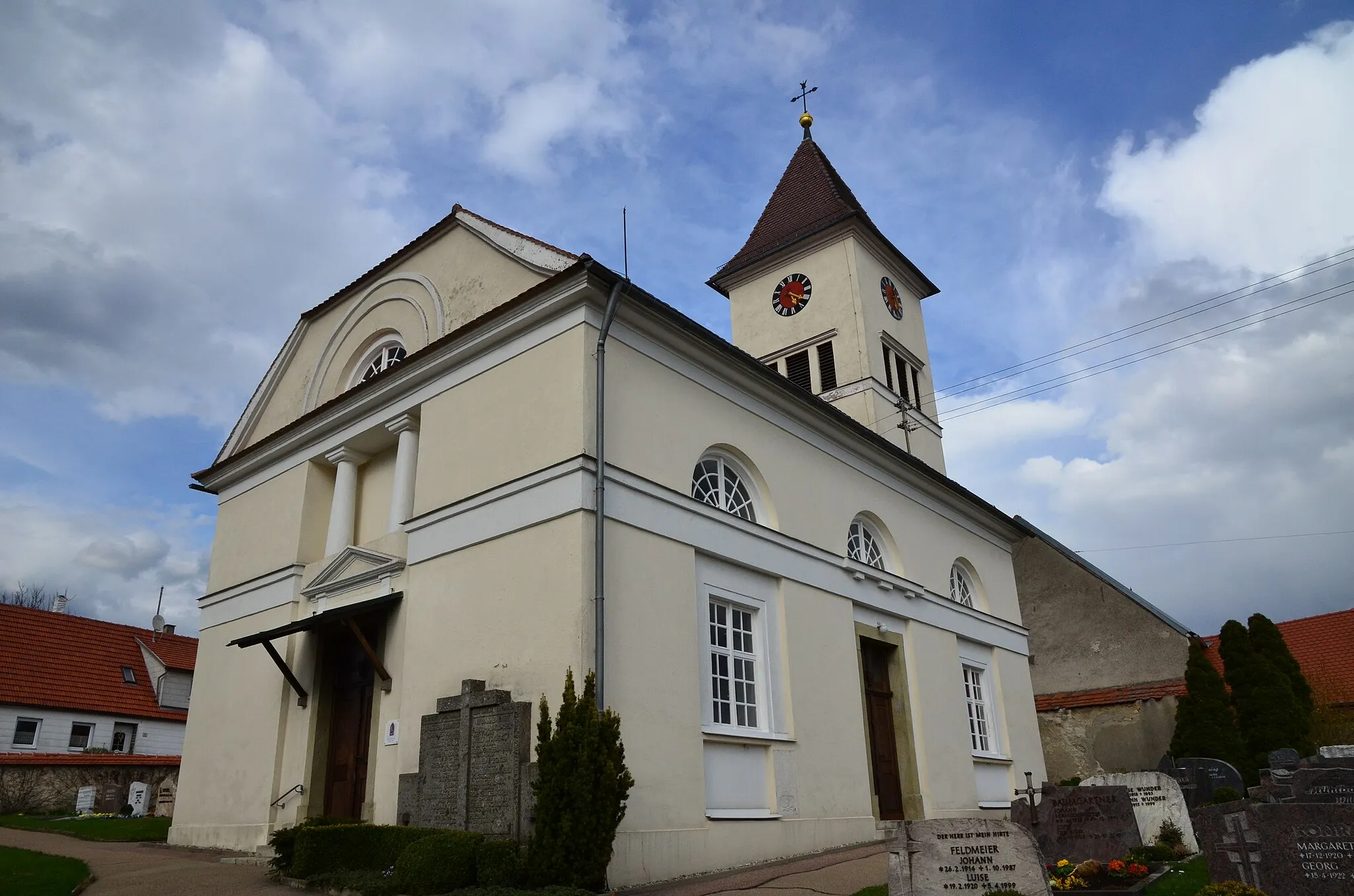 Photo showing: evang.-luth. Kirche St. Martin in Aufhausen