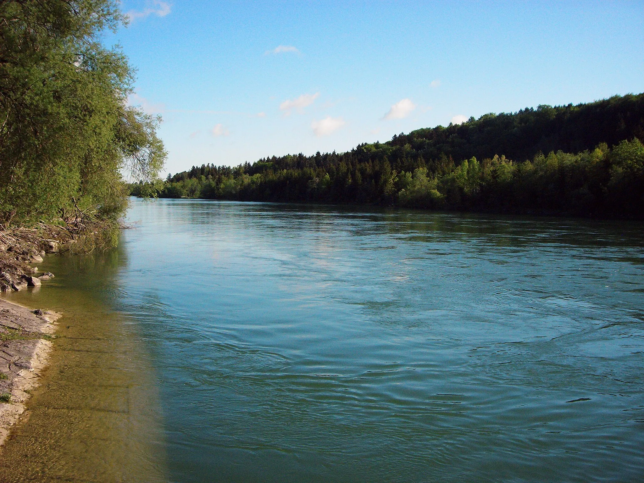 Photo showing: River Lech, unterhalb der Staustufe bei Seestall, Gemeinde Fuchstal, Germany
