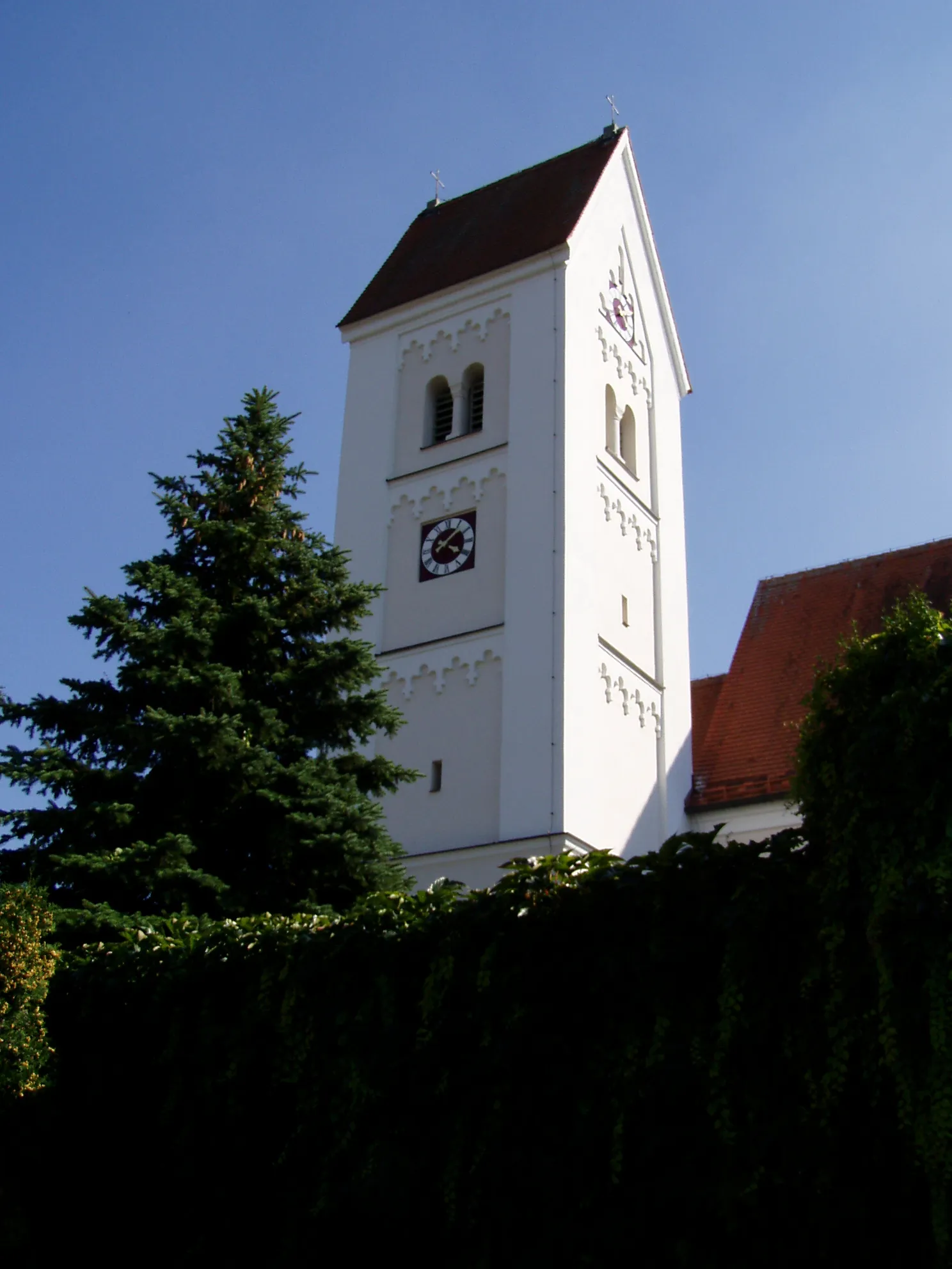 Photo showing: Kirchturm in Dillishausen