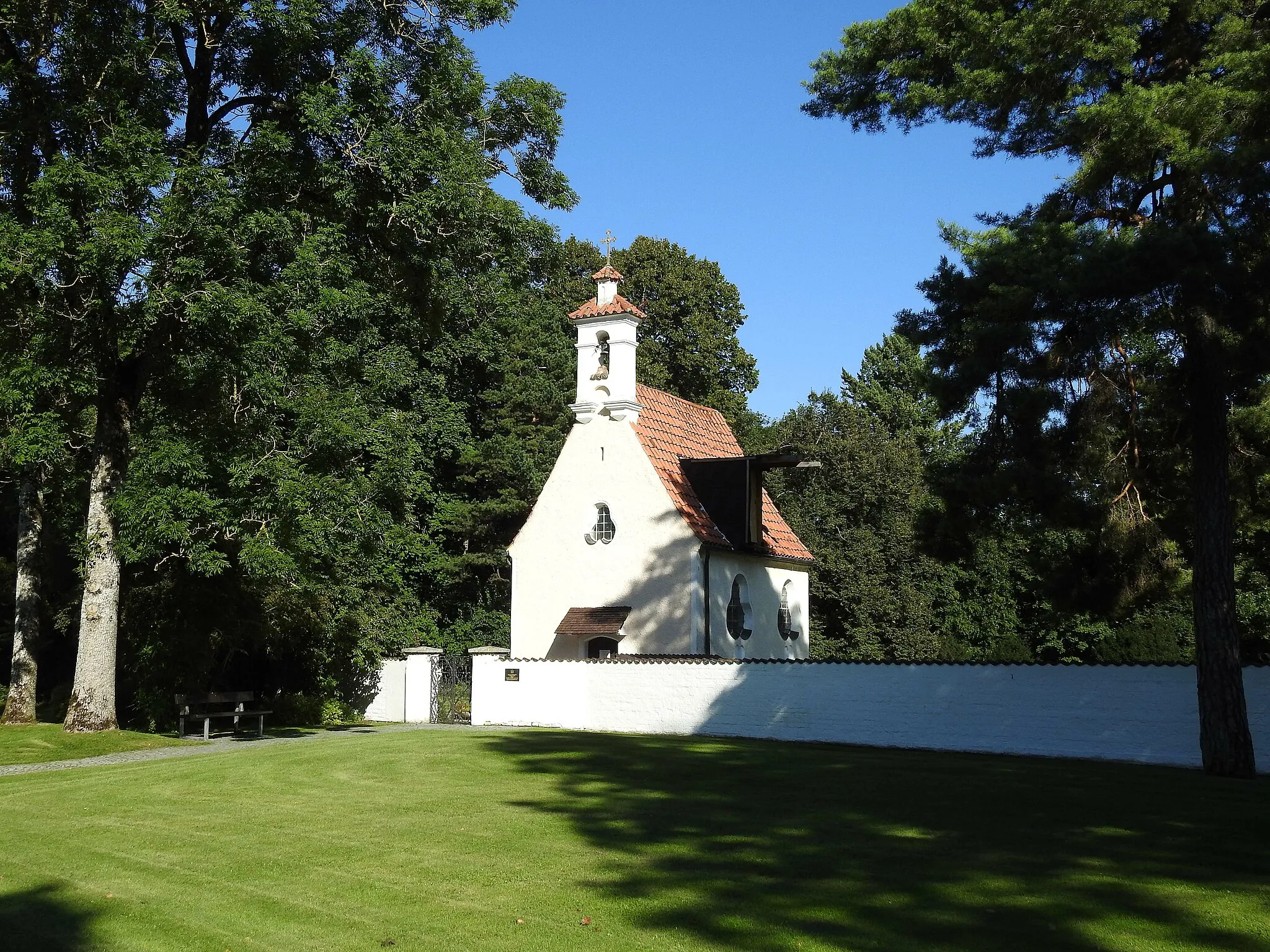 Photo showing: Friedhofskapelle St. Apollonia in Schwabstadl, Obermeitingen