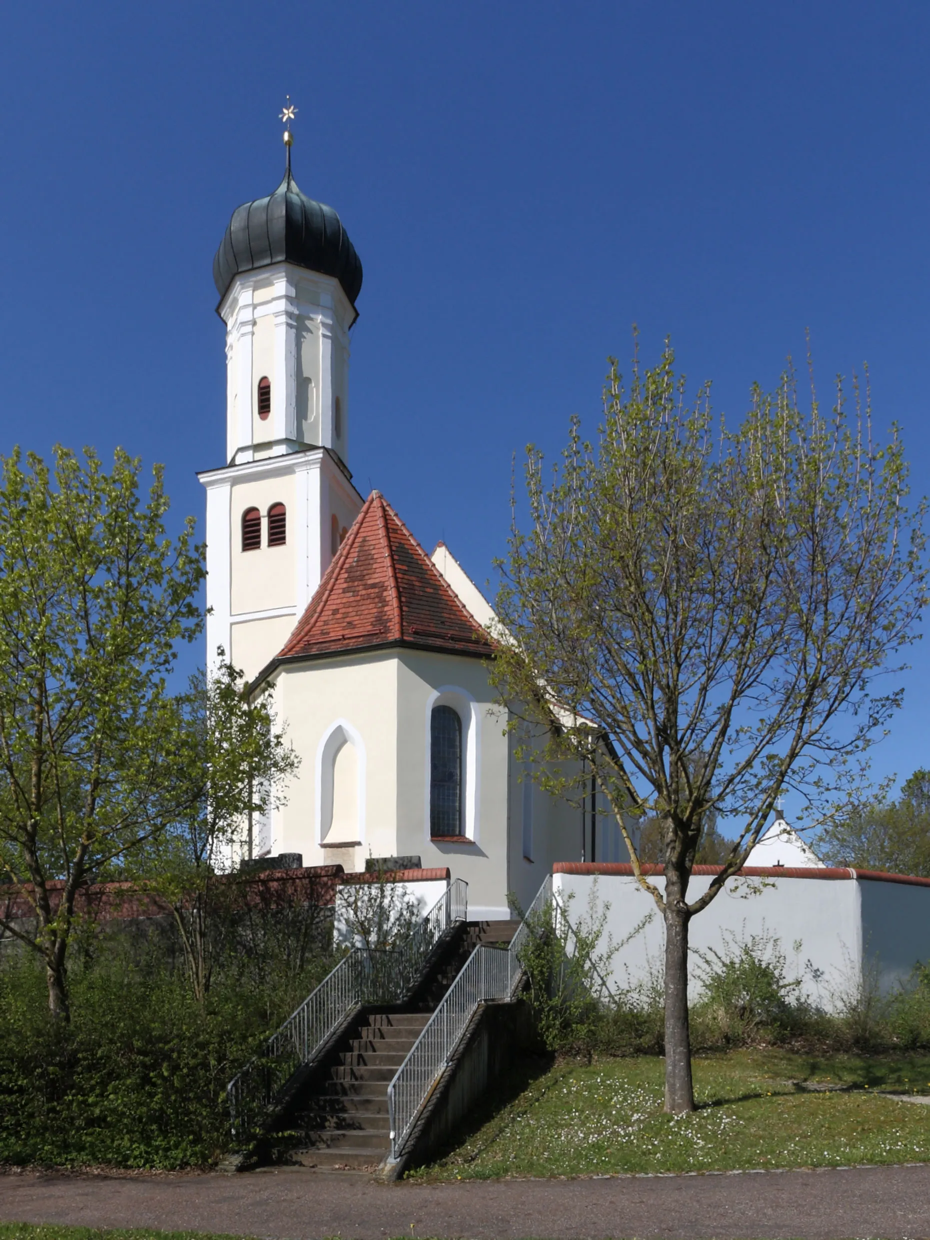 Photo showing: Kath. Filialkirche Sankt Pankratius in Oberrohr; Ansicht von Osten