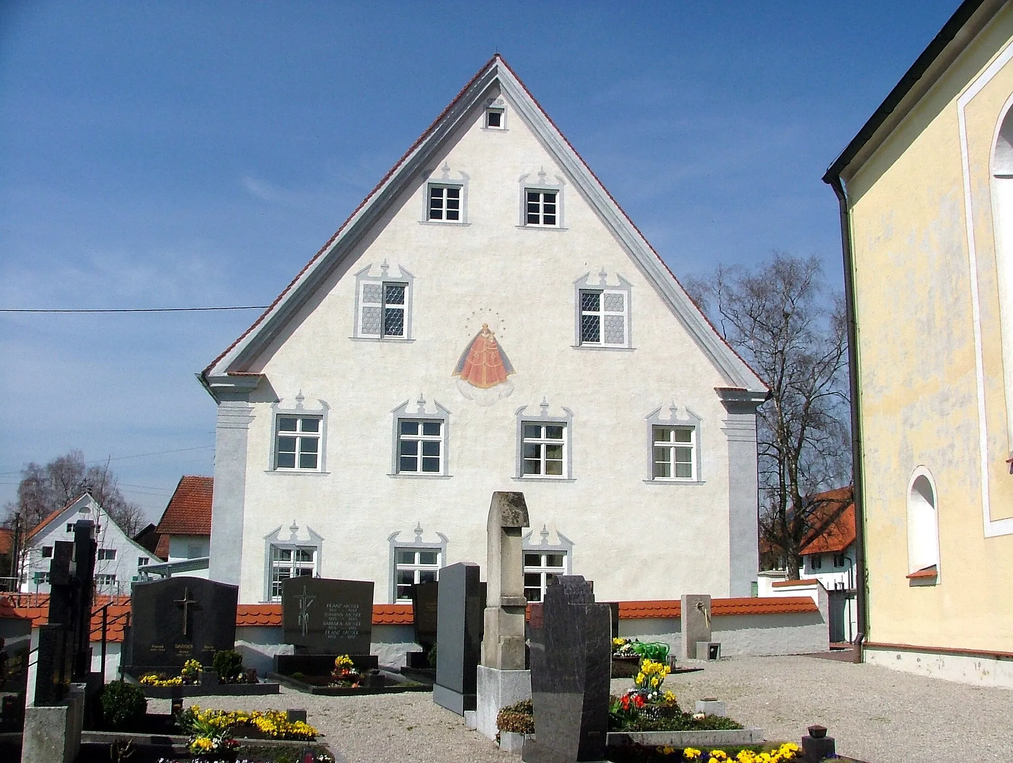 Photo showing: Pfarrhof