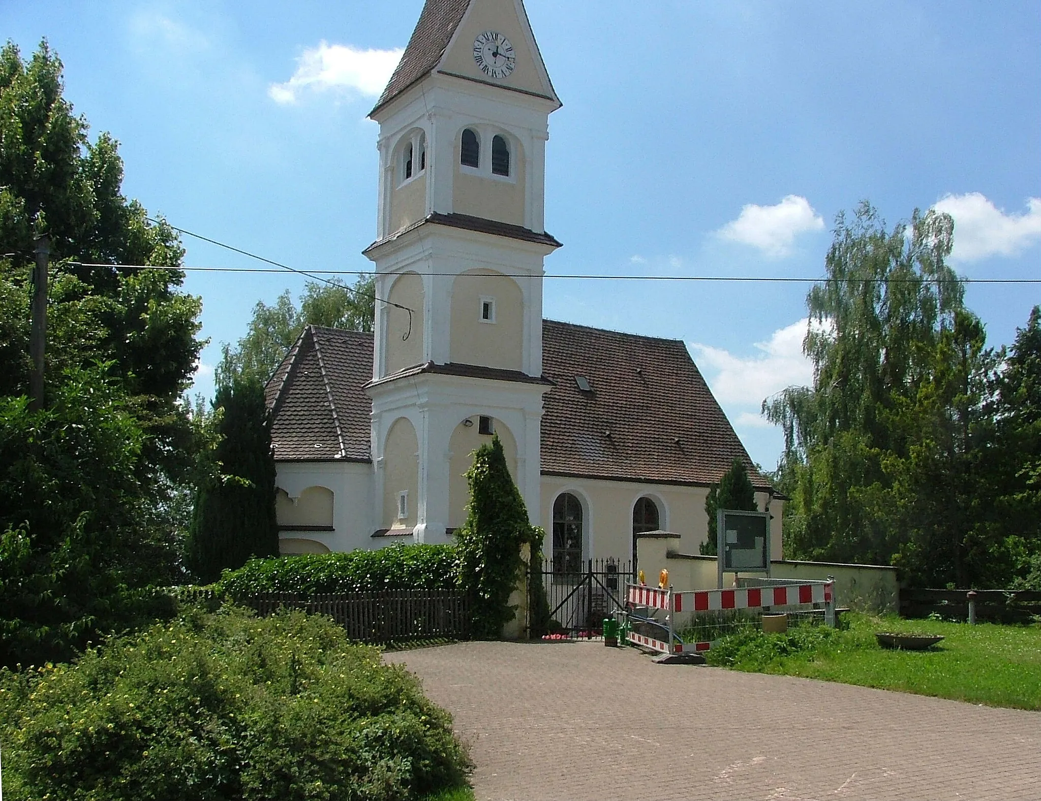 Photo showing: Arlesried Evangelische Kirche