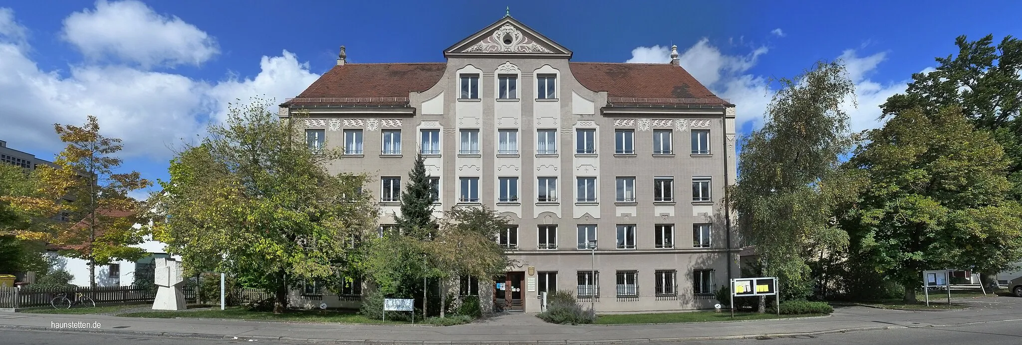 Photo showing: ehem. Rathaus in Haunstetten
